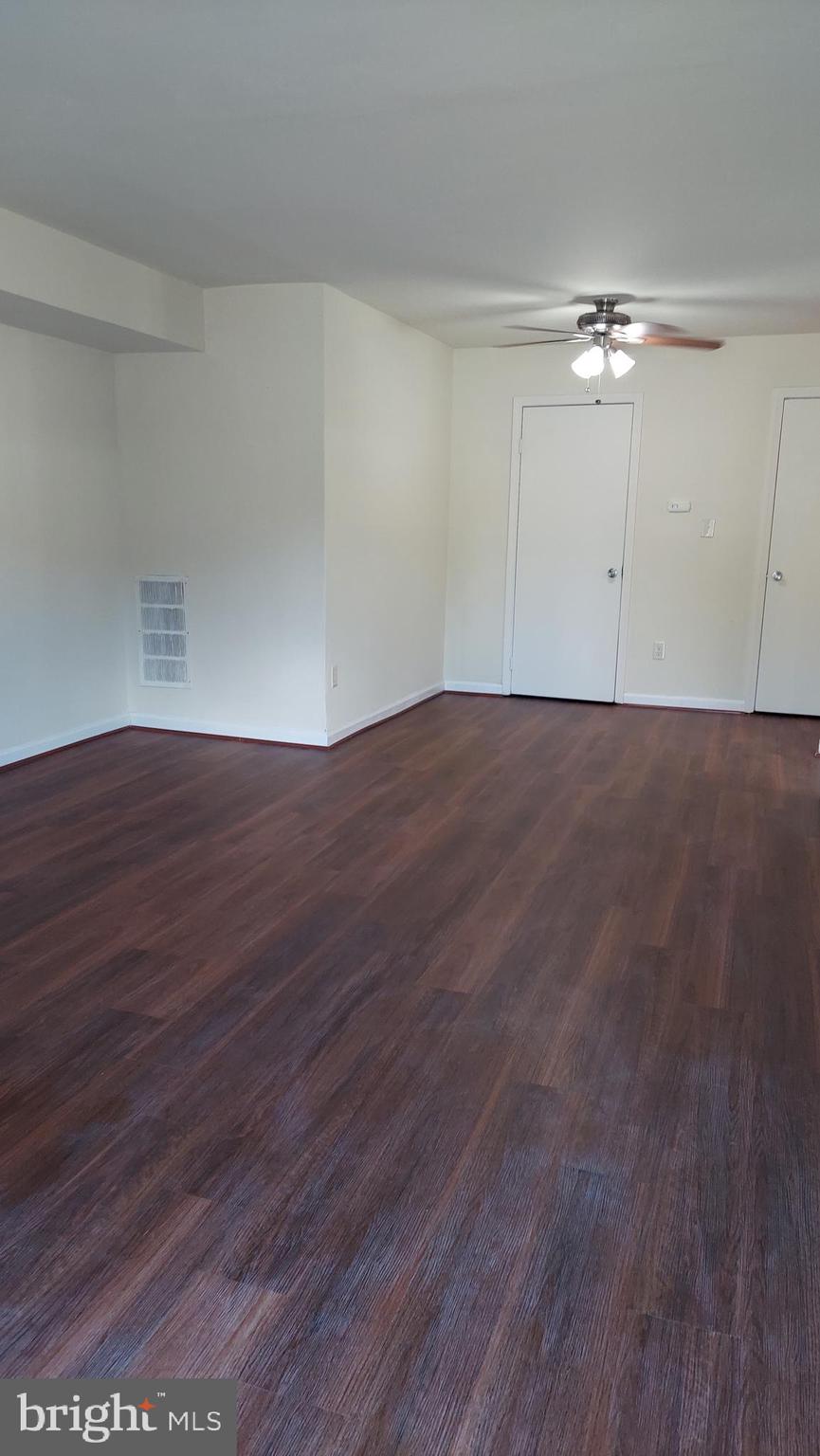 FRENCHMANS CREEK - Residential Lease