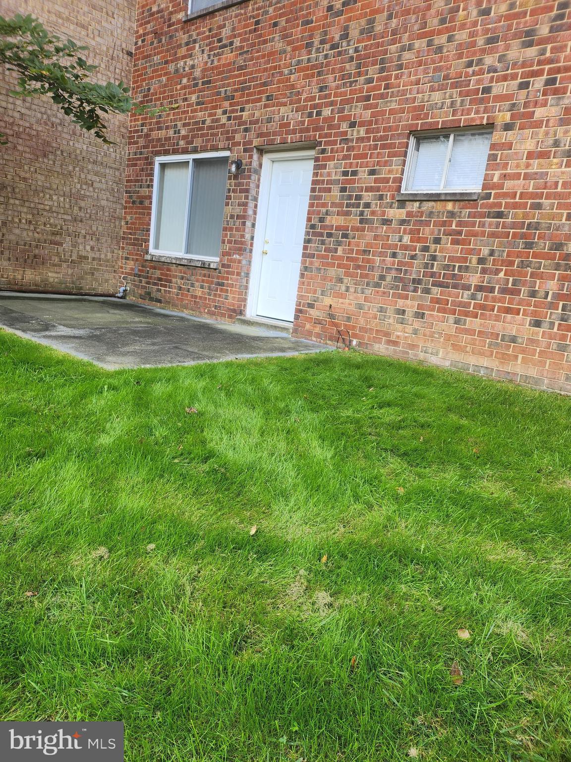 FRENCHMANS CREEK - Residential Lease