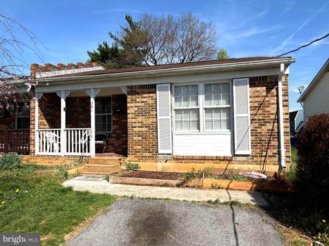 341 W 9TH STREET FRONT ROYAL VA 22630