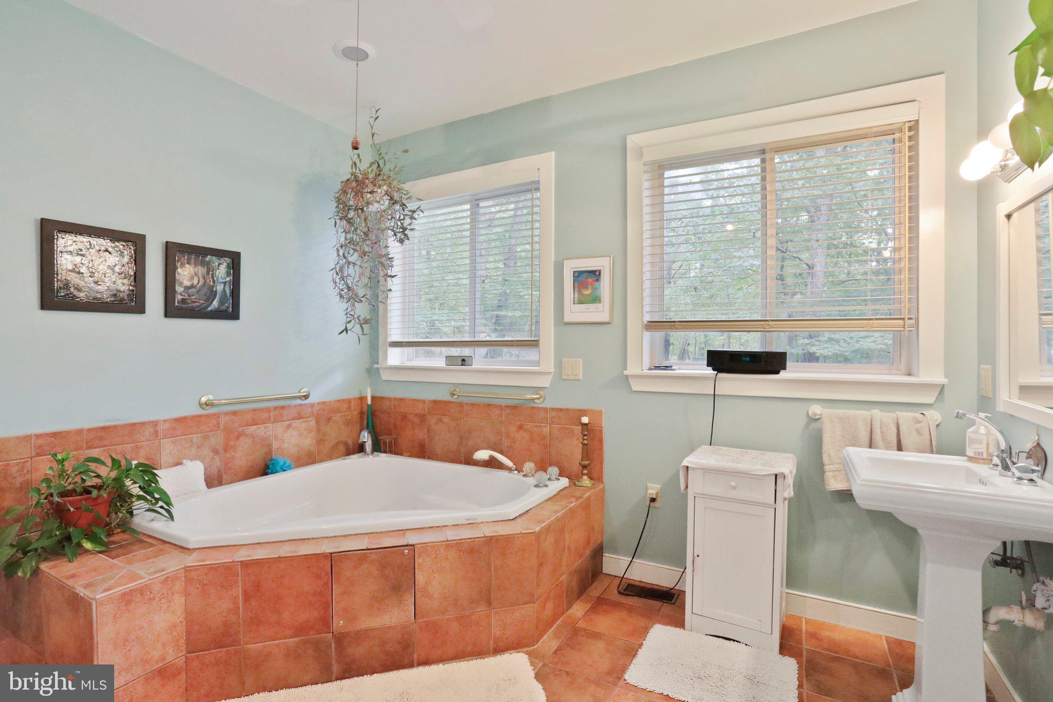 SPRING BROOK ESTATES - Residential