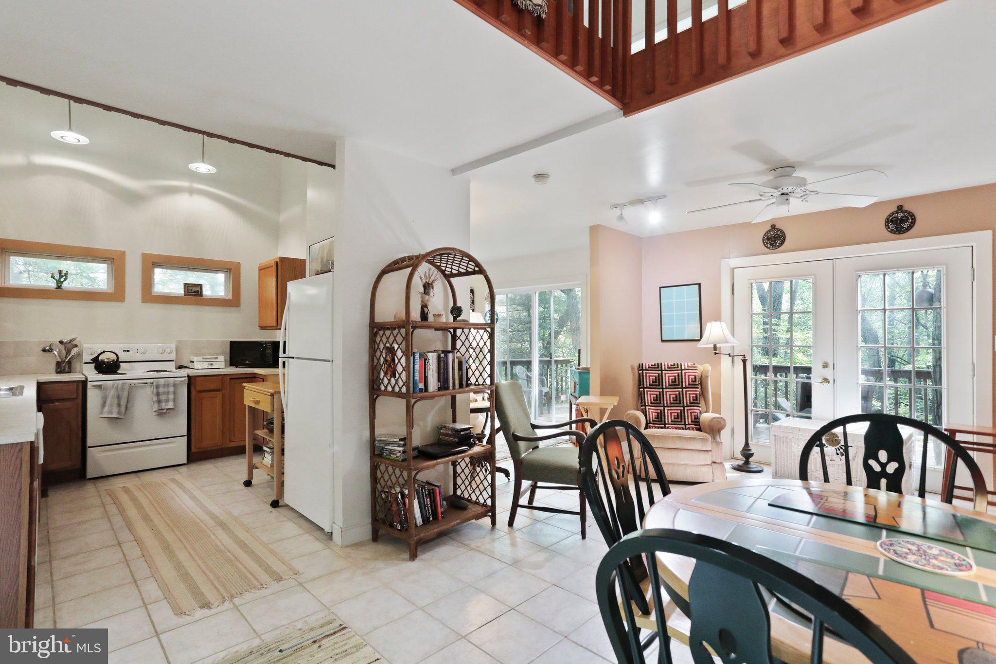 SPRING BROOK ESTATES - Residential