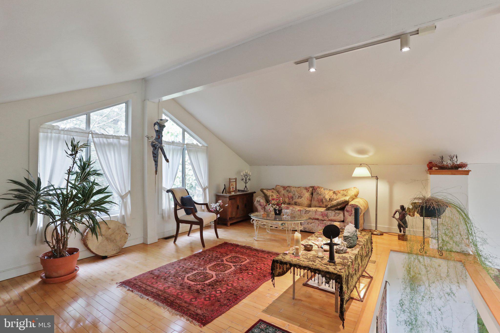 SPRING BROOK ESTATES - Residential