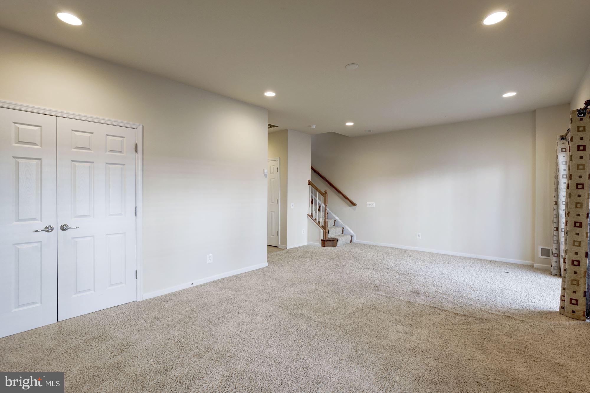 METROWEST - Residential Lease