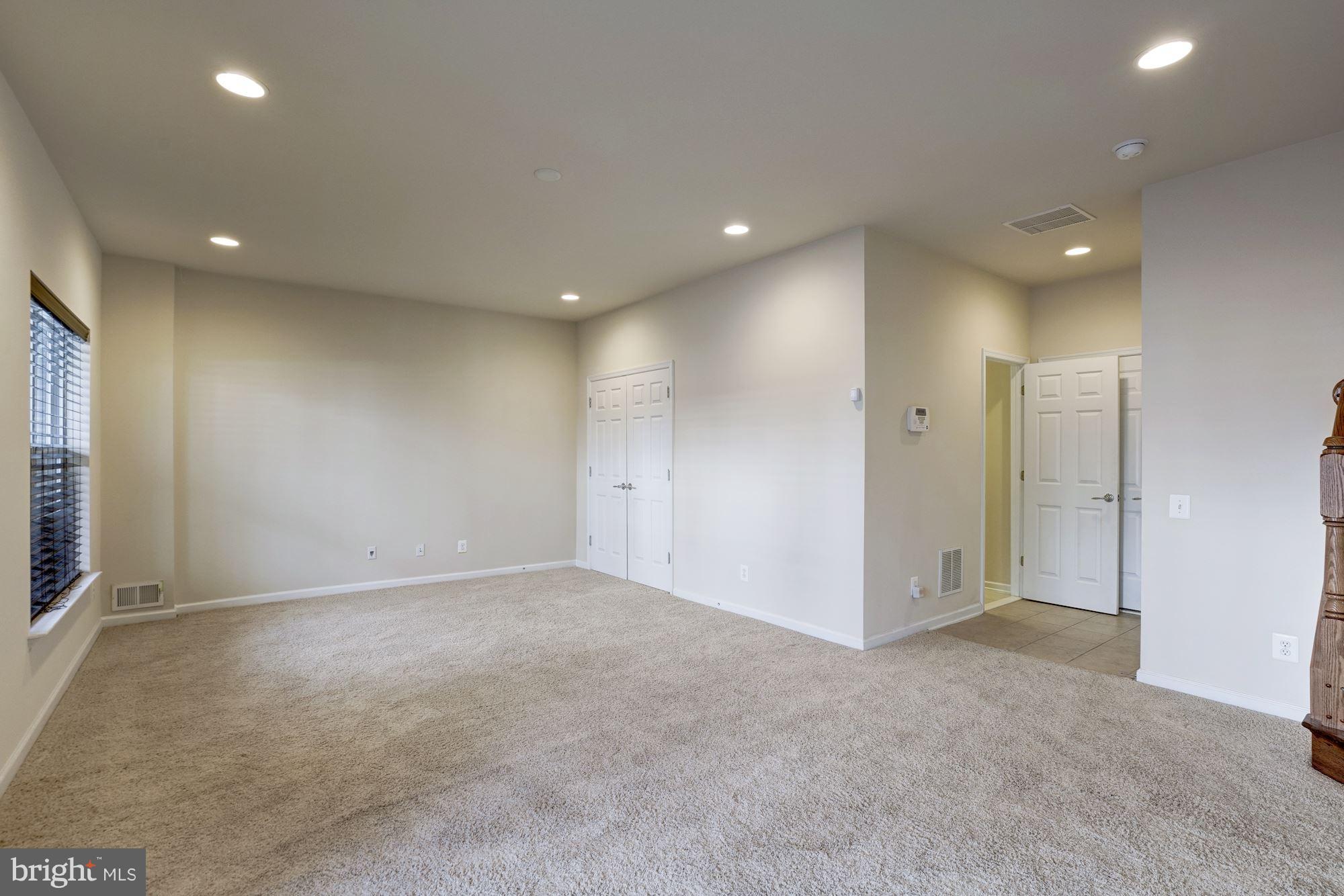 METROWEST - Residential Lease