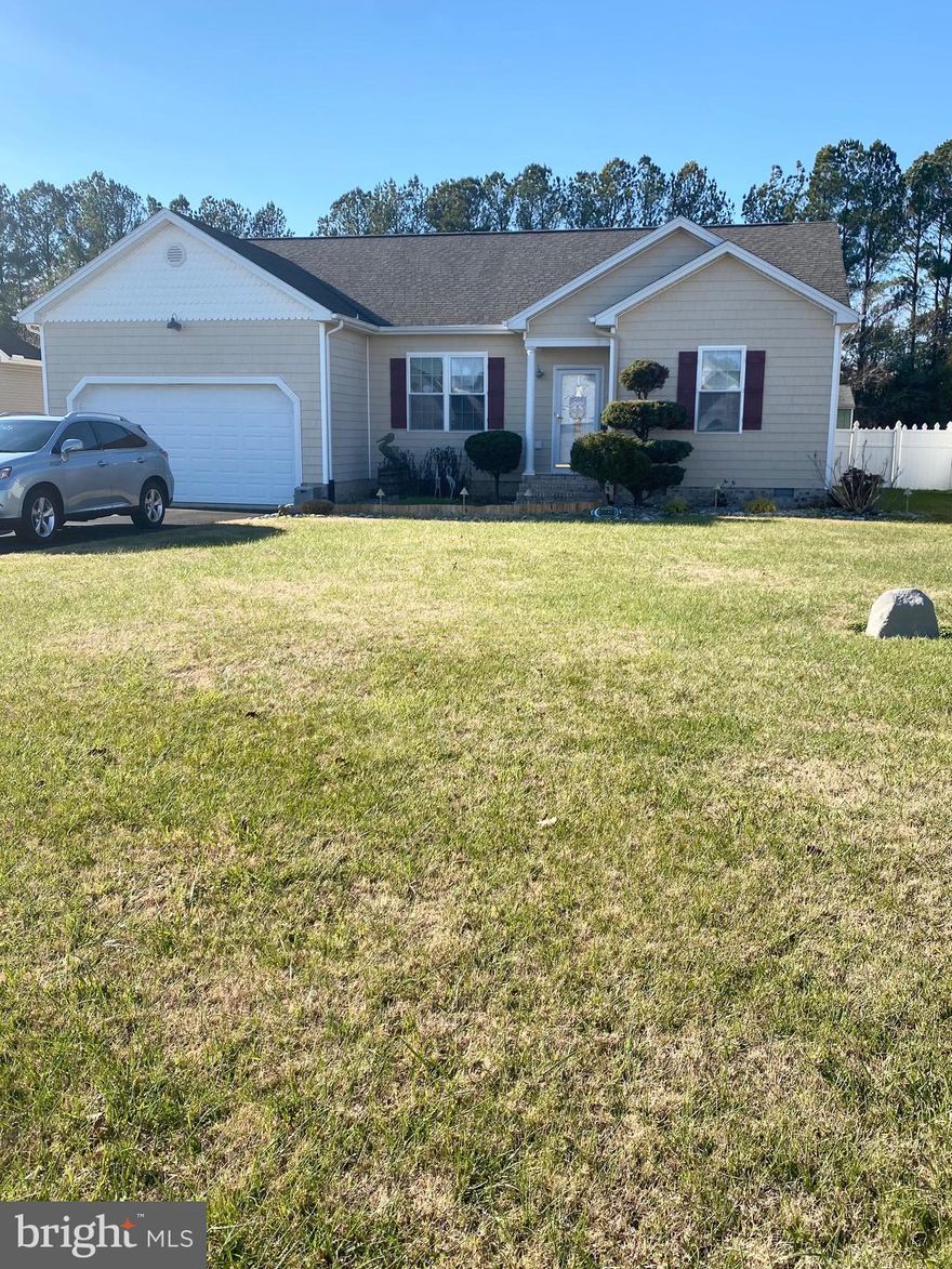 Cozy rancher with an absolutely stunning backyard, especially in the summertime!!! This welcoming rancher sits near the end of a quiet culdesac in Delmar's Breckenridge neighborhood. This open, single level floorplan offers 3 spacious bedrooms, 2 full baths, has a 2-car garage, and driveway with ample parking space. Enter into the living room with vaulted ceilings, laminate wood flooring, and a large front window offering plenty of natural light. Make your way into the dining area which has a sliding door leading out to the back deck. The dining area sits adjacent to the kitchen containing new SS appliances, a new sink, faucet, and garbage disposal. Head down the hallway and you'll find the laundry area with brand new washer, dryer, and added shelving for storage and hang drying clothes. Make your way into the primary suite, with large bedroom, and walk-in closet. The primary bathroom contains a double vanity sink, huge jetted soaking tub, step in shower, and bathroom closet. For added privacy, the second and third bedrooms are on the opposite side of the house and share a second full bathroom with a tub/shower combo. What makes this house stand out from the rest is the beautifully landscaped backyard! It is an absolute paradise, especially during the summer months! Enjoy numerous tropical plants and grasses that return and bloom year after year, and also several banana trees that return as well! There is a beautiful pond in the back left corner of the yard, an in-ground pool (liner replaced in 2020) with diving board, and a separate hot tub! The entire backyard is set up for entertaining and summer BBQ's and is fully fenced in with a tall vinyl white fence for added privacy. The entire yard has a built-in rain bird irrigation system for your convenience. This house is located near several wonderful restaurants, parks, stores, events, the bypass, and only thirty minutes from the beach!!! Owner works at night, so showing times are limited and by approved appointment only!!! Showings are Monday- Saturday 10am-noon, then 4-7pm ONLY. No showings allowed on Sunday's. Thank you for your understanding.