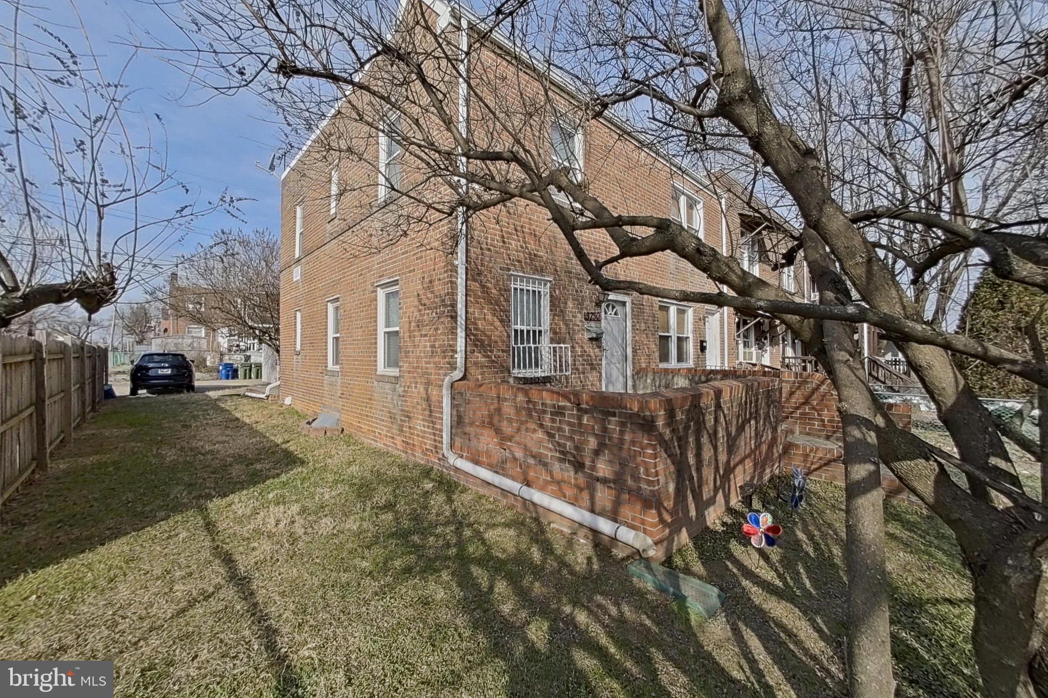 BROOKLYN - Residential