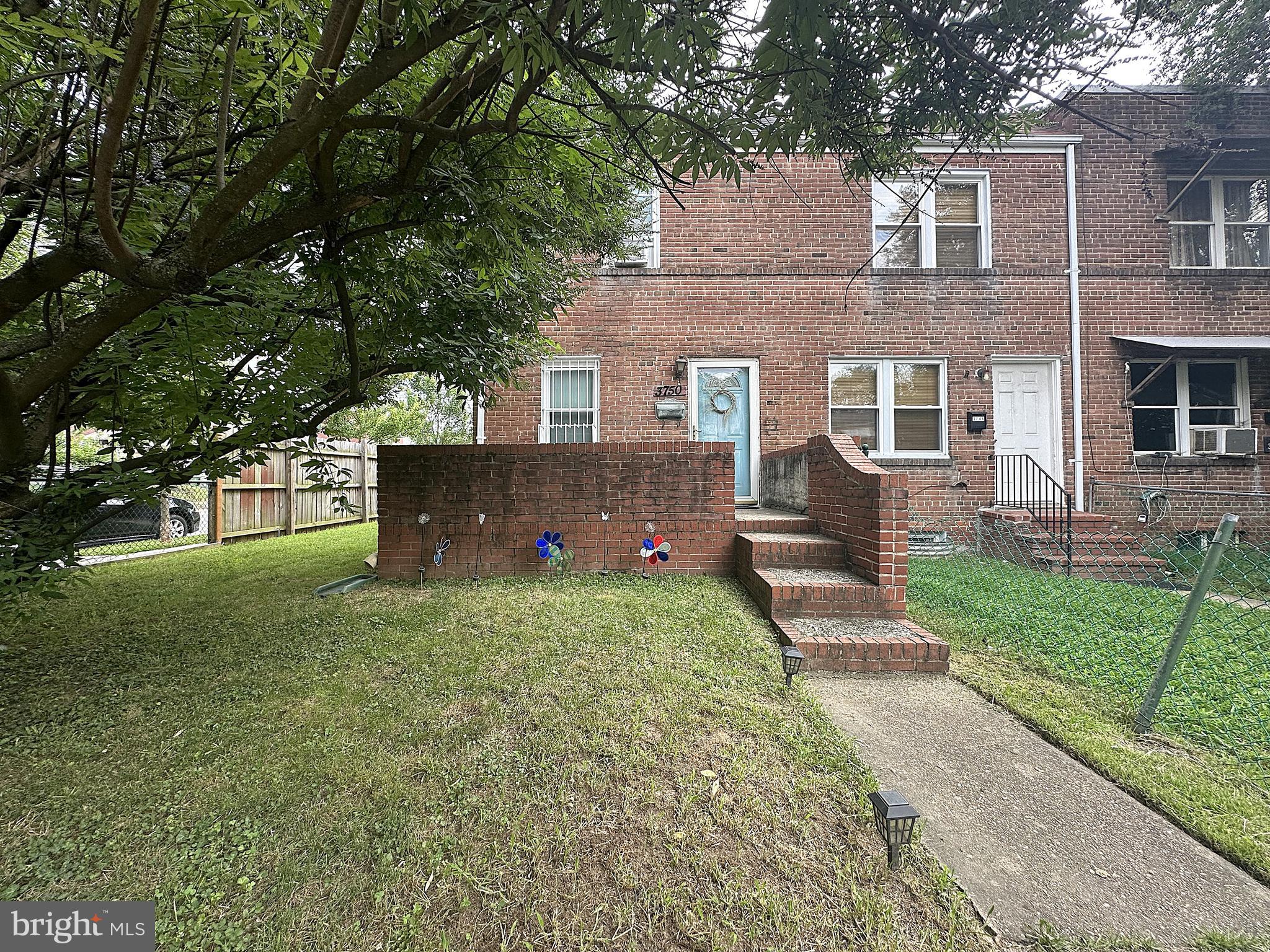 BROOKLYN - Residential