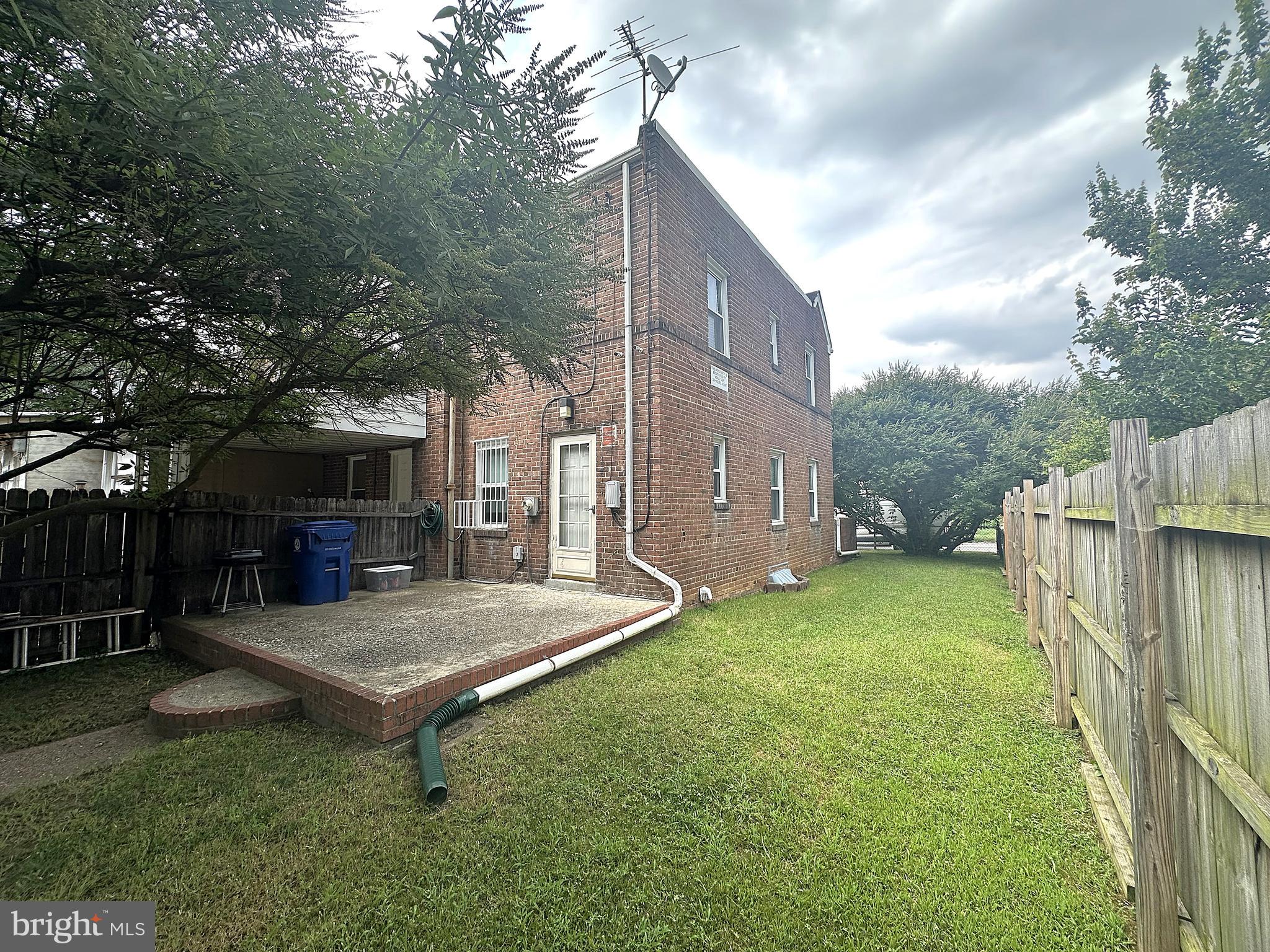 BROOKLYN - Residential