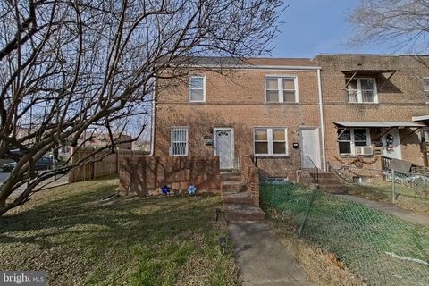 Photo of 3750 Saint Margaret Street, BALTIMORE, MD 21225 (MLS # MDBA2178544)