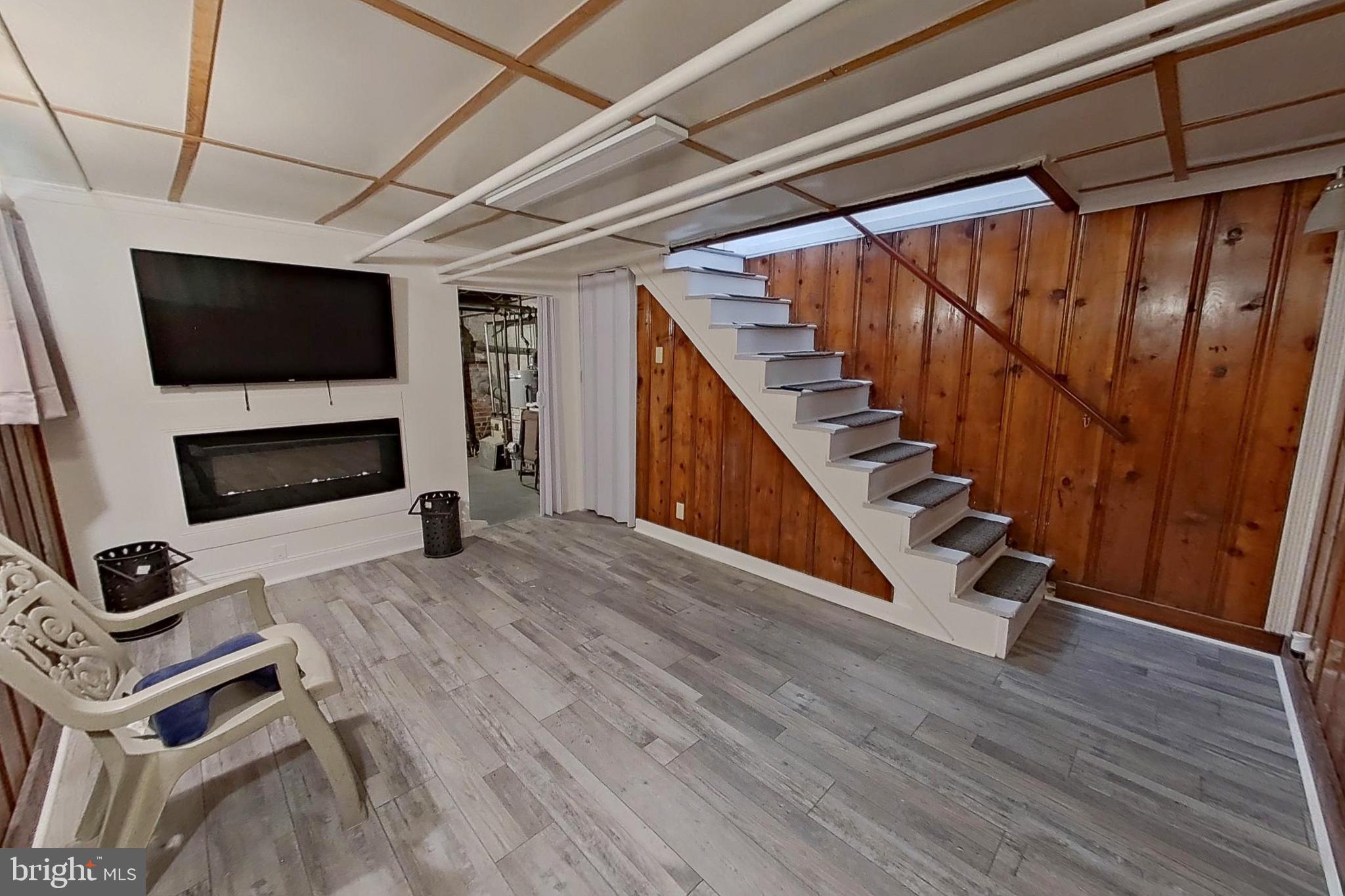 BROOKLYN - Residential