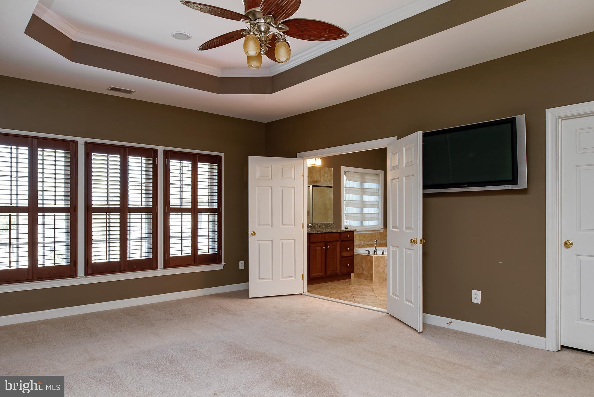 THE WOODS AT WARRENTON - Residential