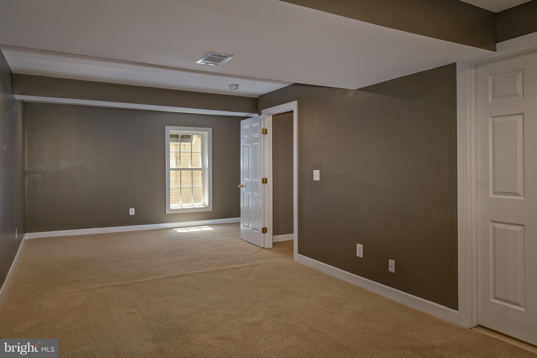 THE WOODS AT WARRENTON - Residential