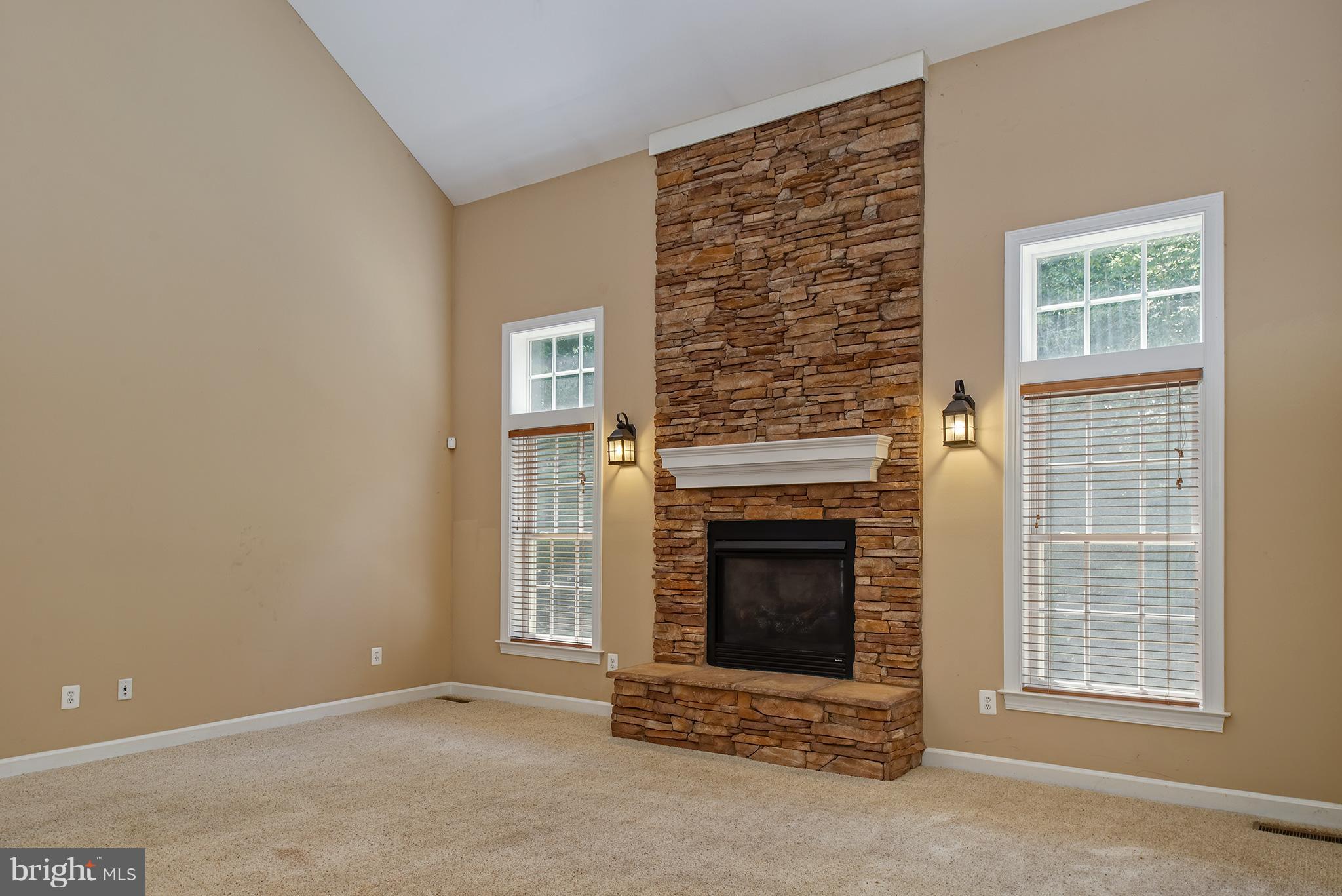 THE WOODS AT WARRENTON - Residential