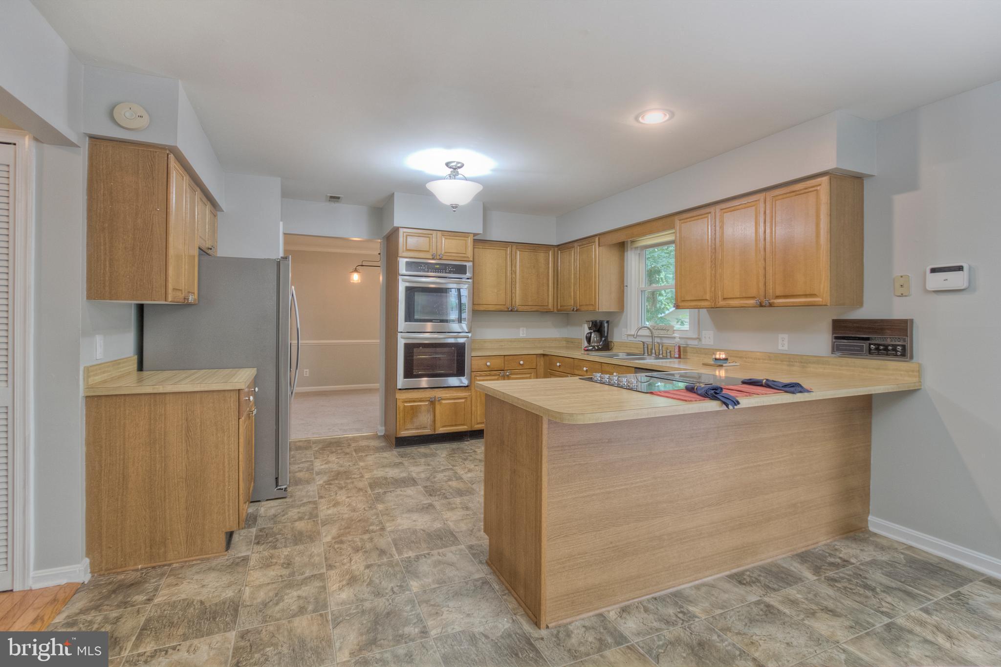 LEAVELLS CROSSING - Residential