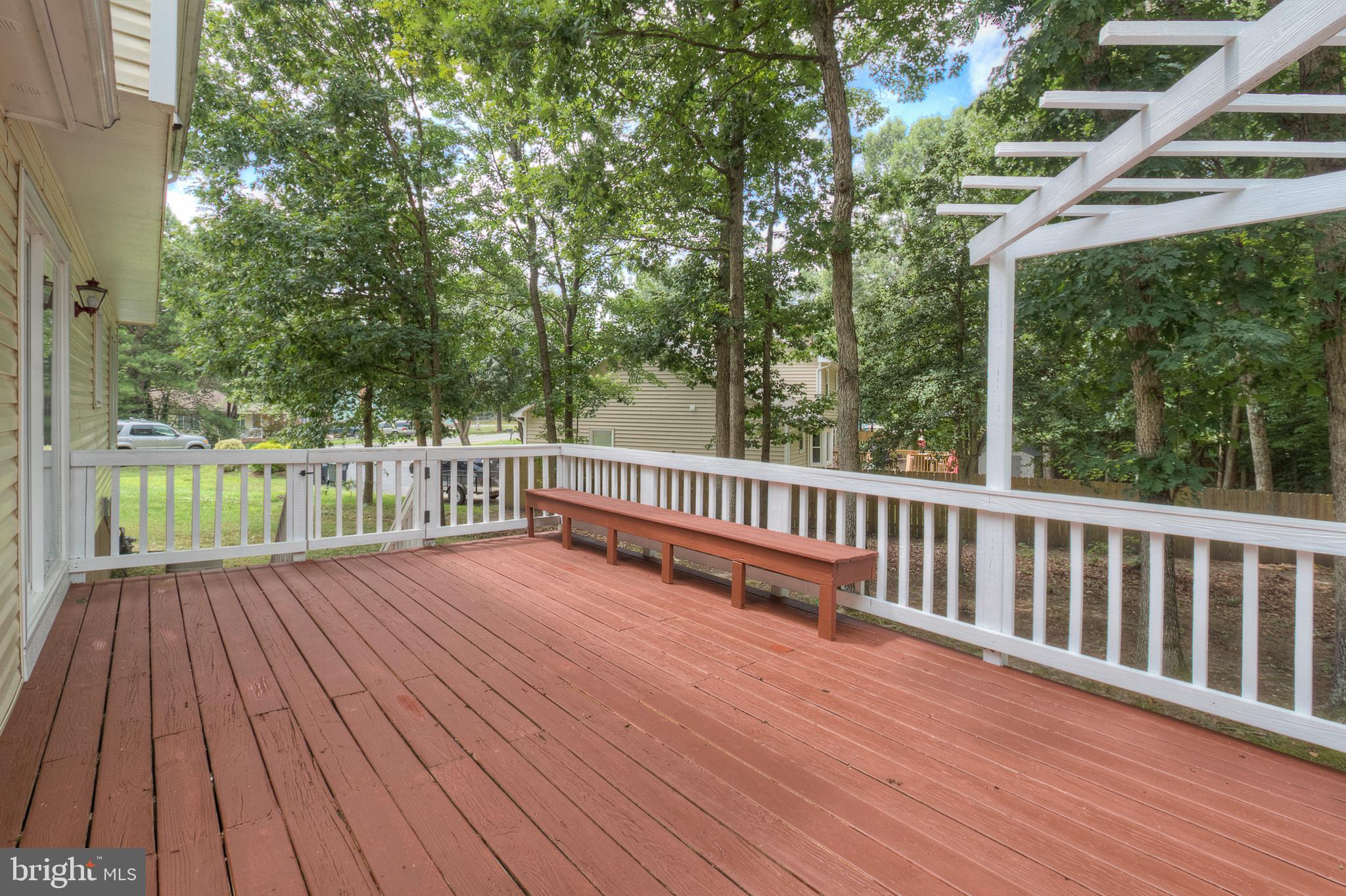 LEAVELLS CROSSING - Residential