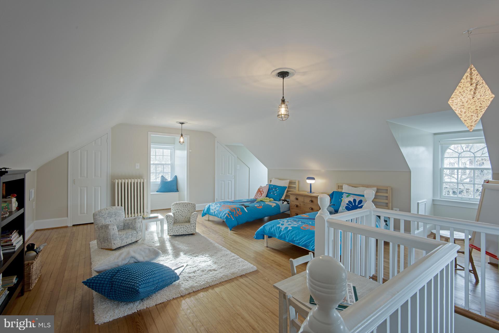 ROSEMONT - Residential