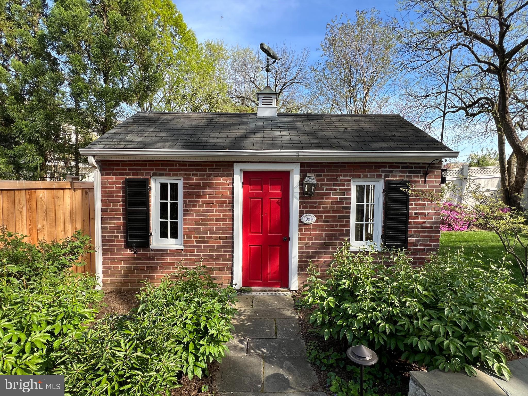 ROSEMONT - Residential