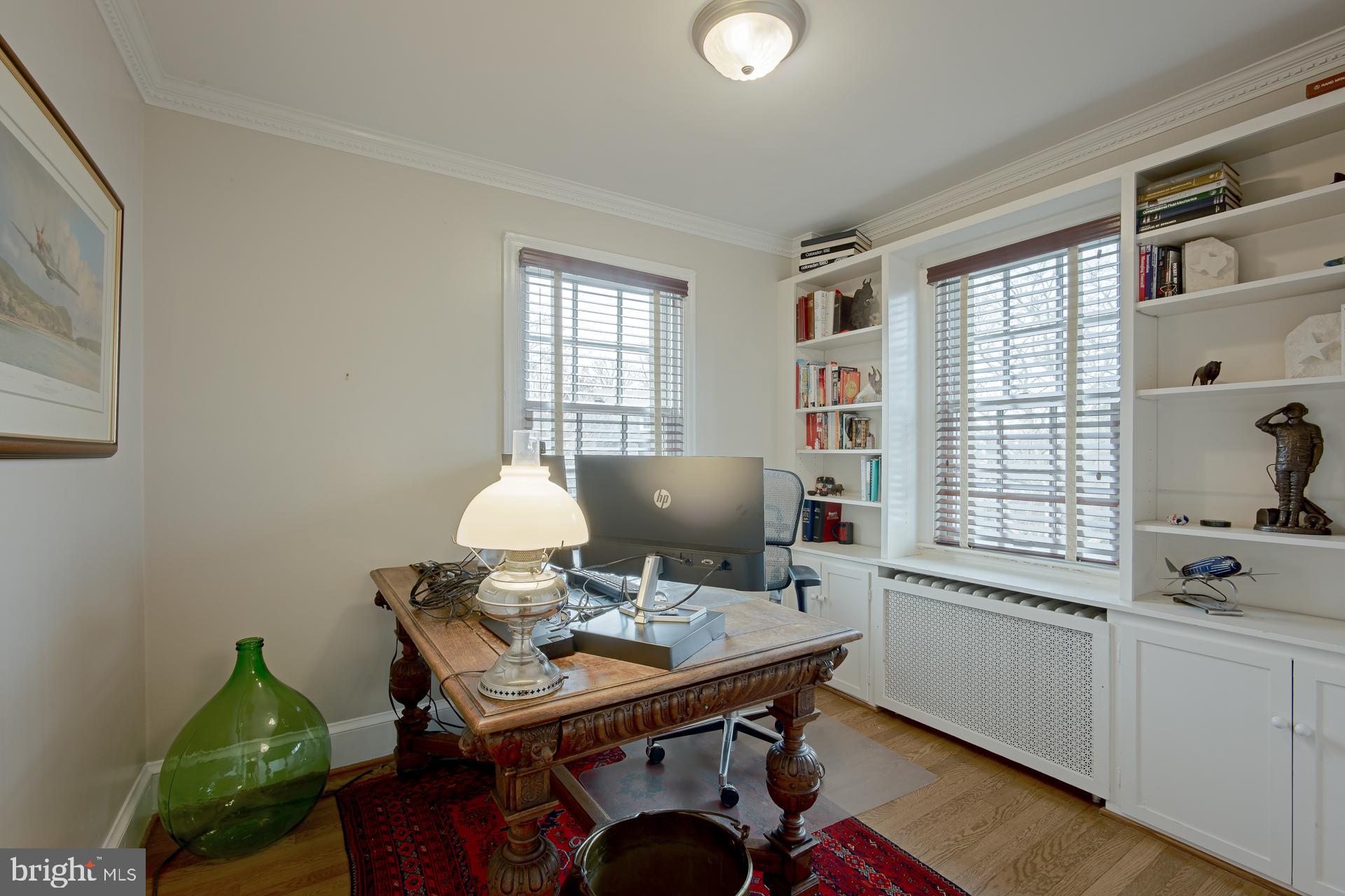 ROSEMONT - Residential