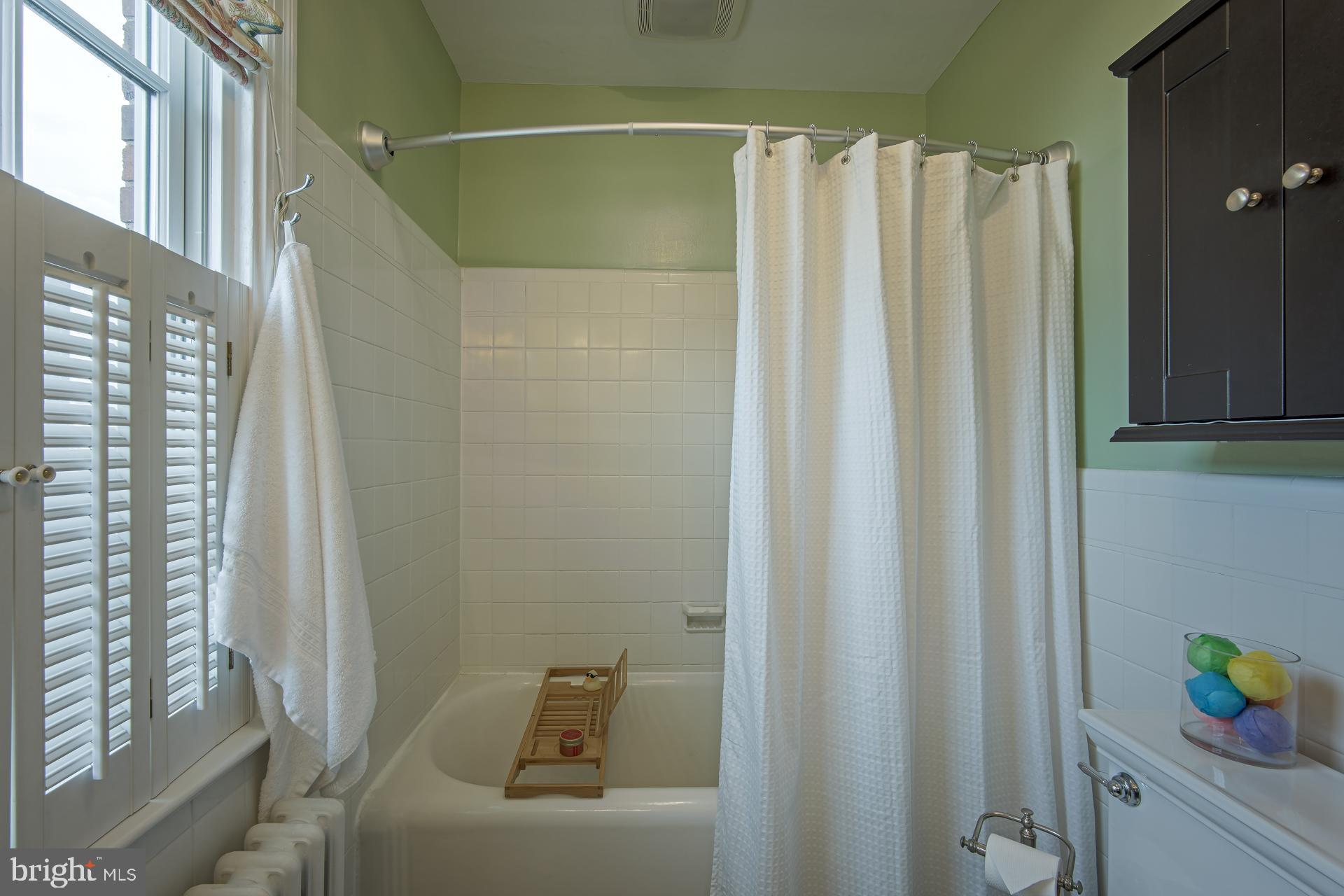 ROSEMONT - Residential