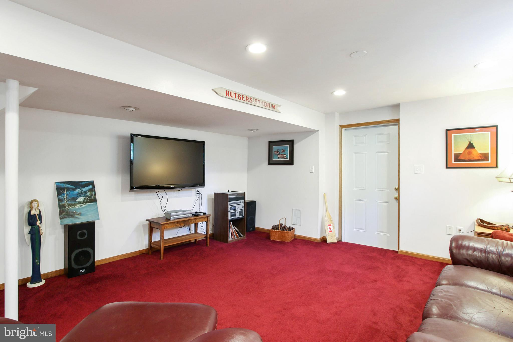 GLENMONT - Residential