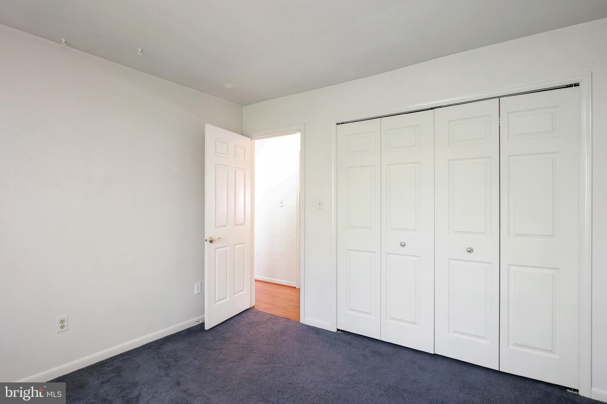 GLENMONT - Residential