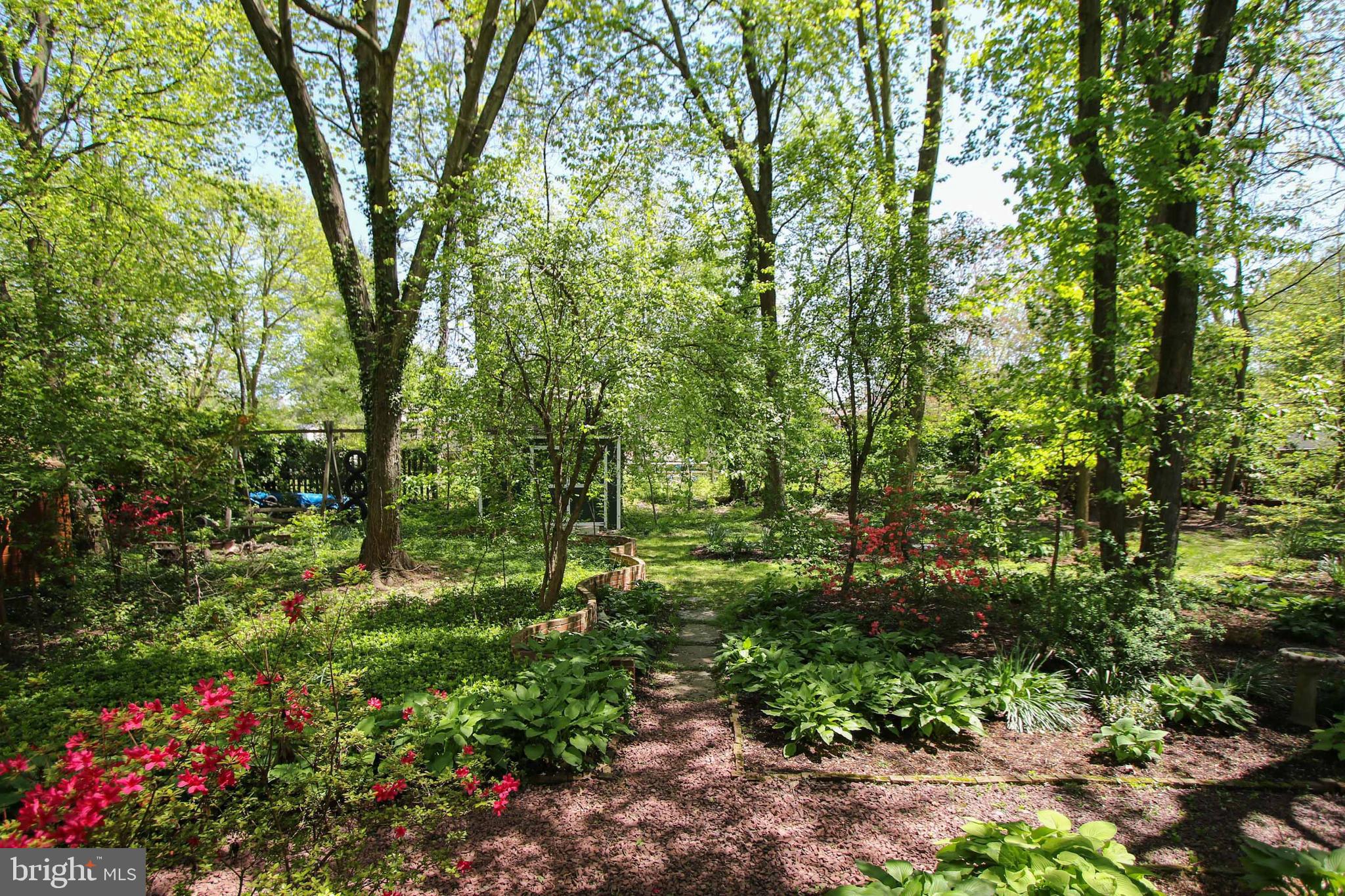 GLENMONT - Residential