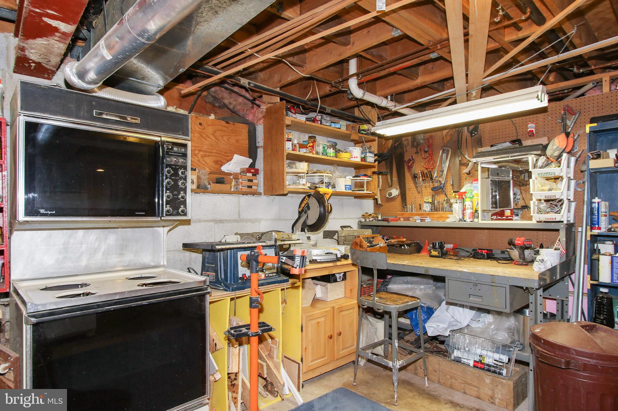 GLENMONT - Residential