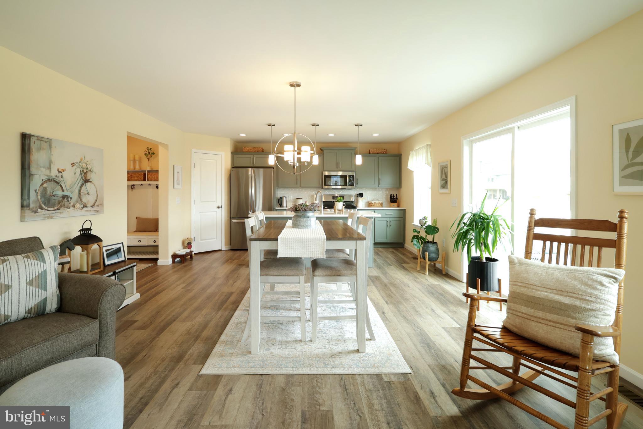 LOGAN GREENE - Residential