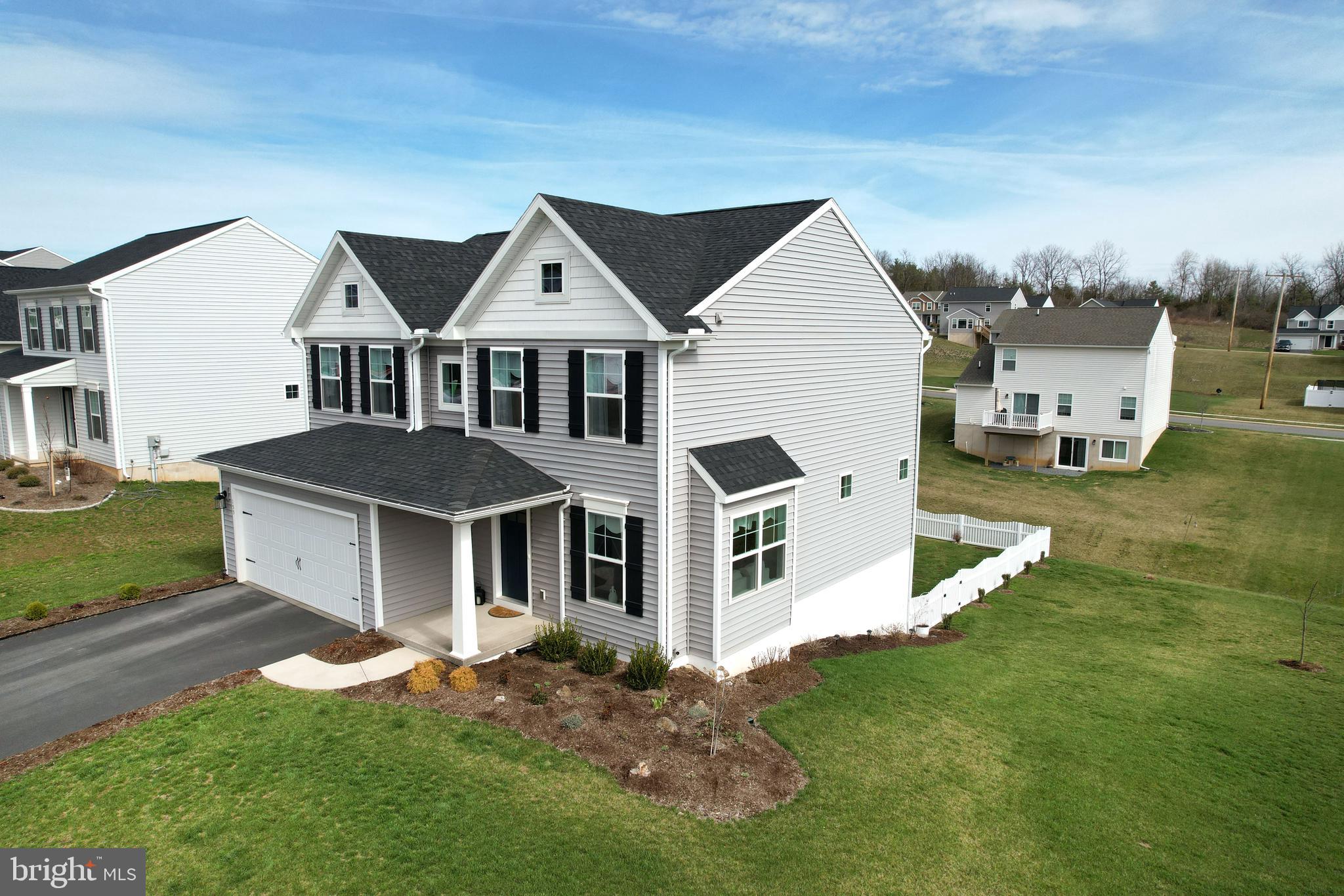 LOGAN GREENE - Residential