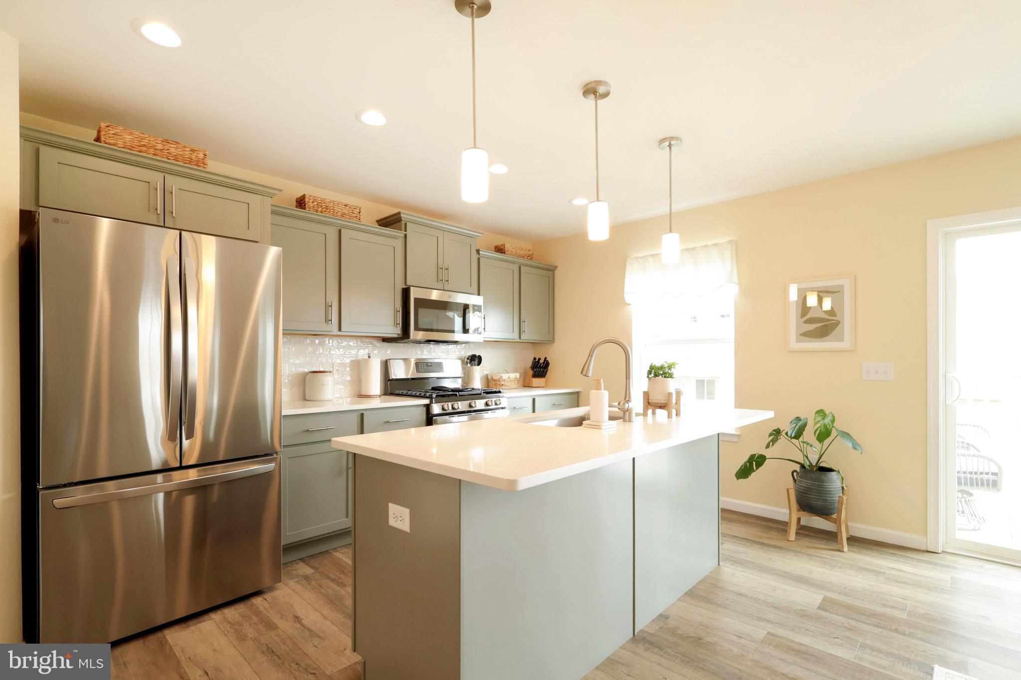 LOGAN GREENE - Residential