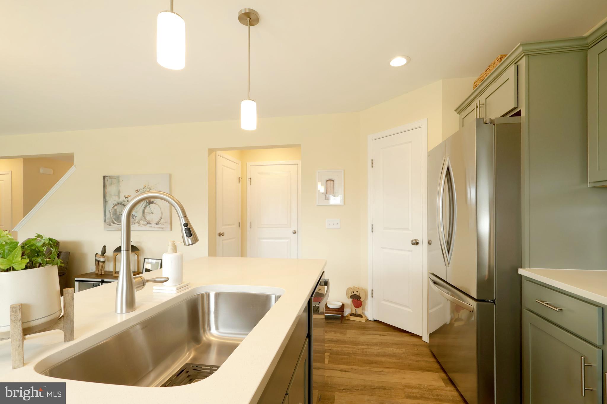 LOGAN GREENE - Residential