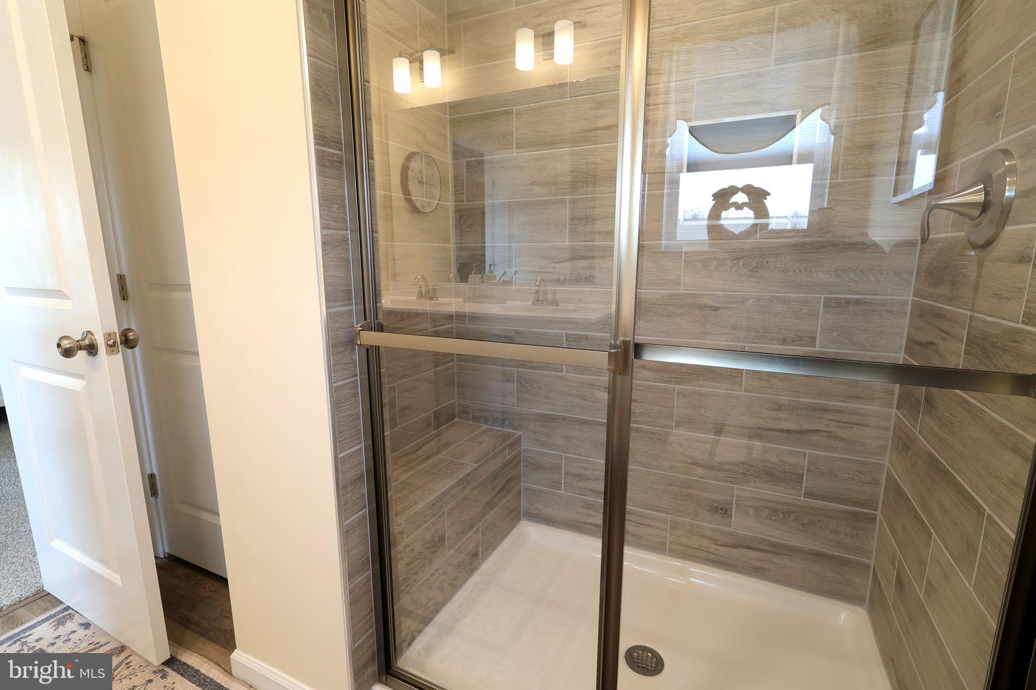 LOGAN GREENE - Residential