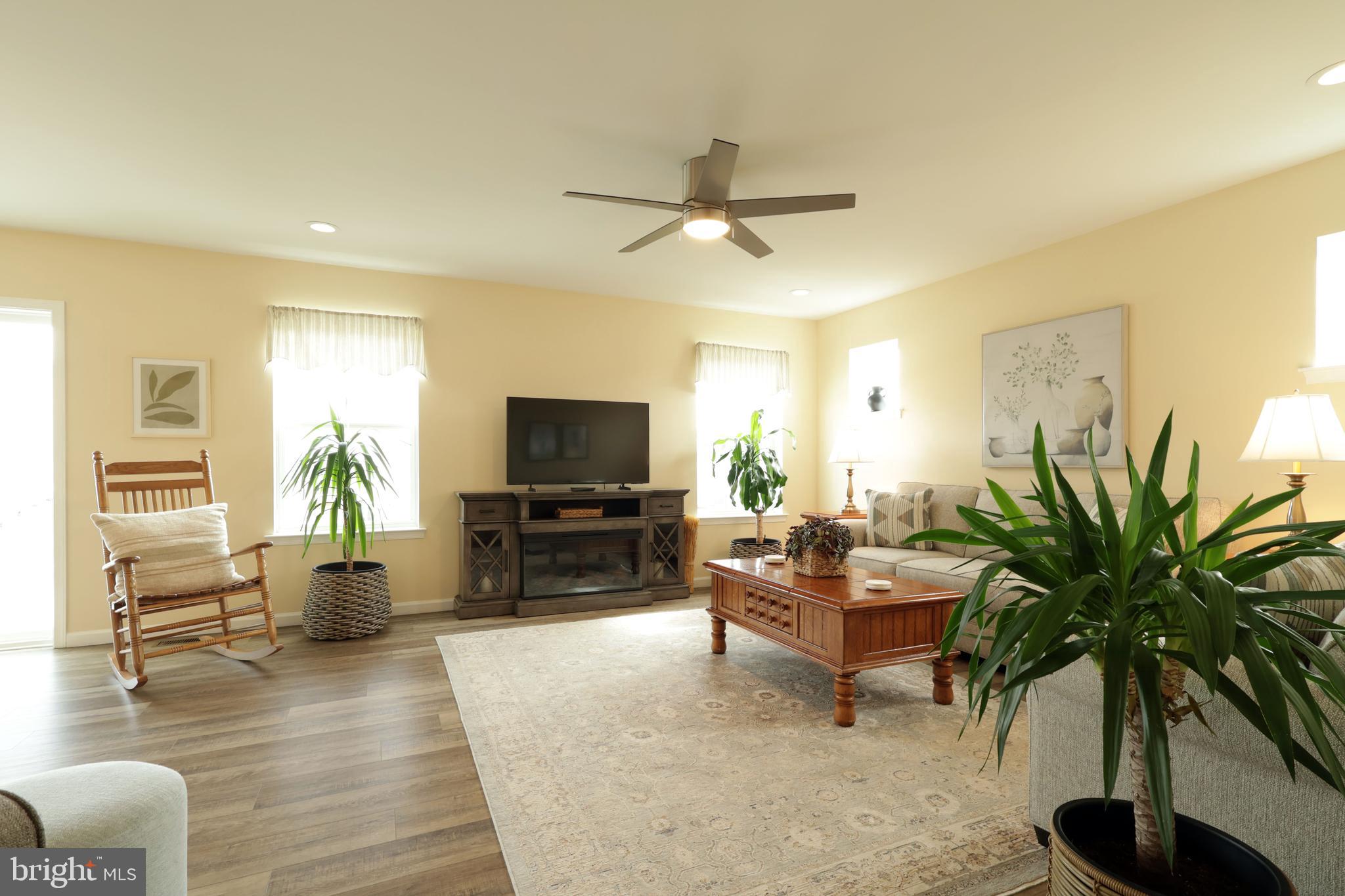 LOGAN GREENE - Residential