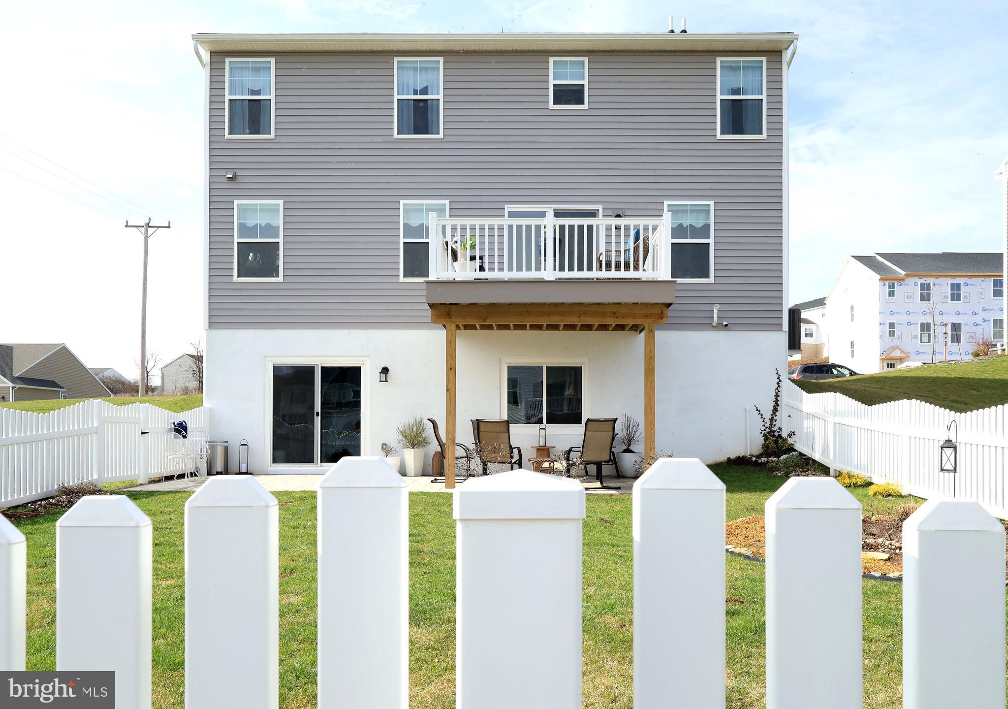 LOGAN GREENE - Residential