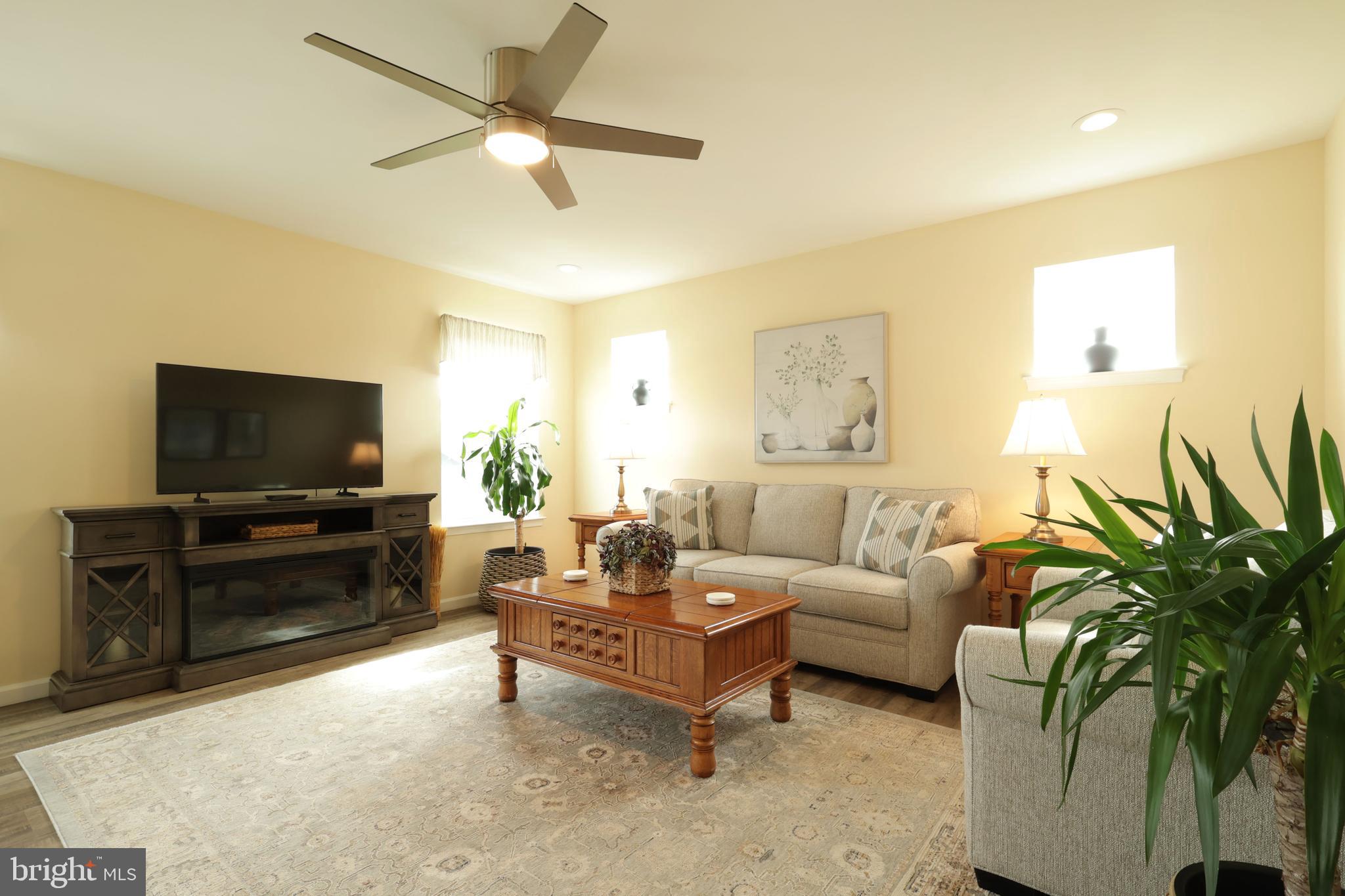 LOGAN GREENE - Residential