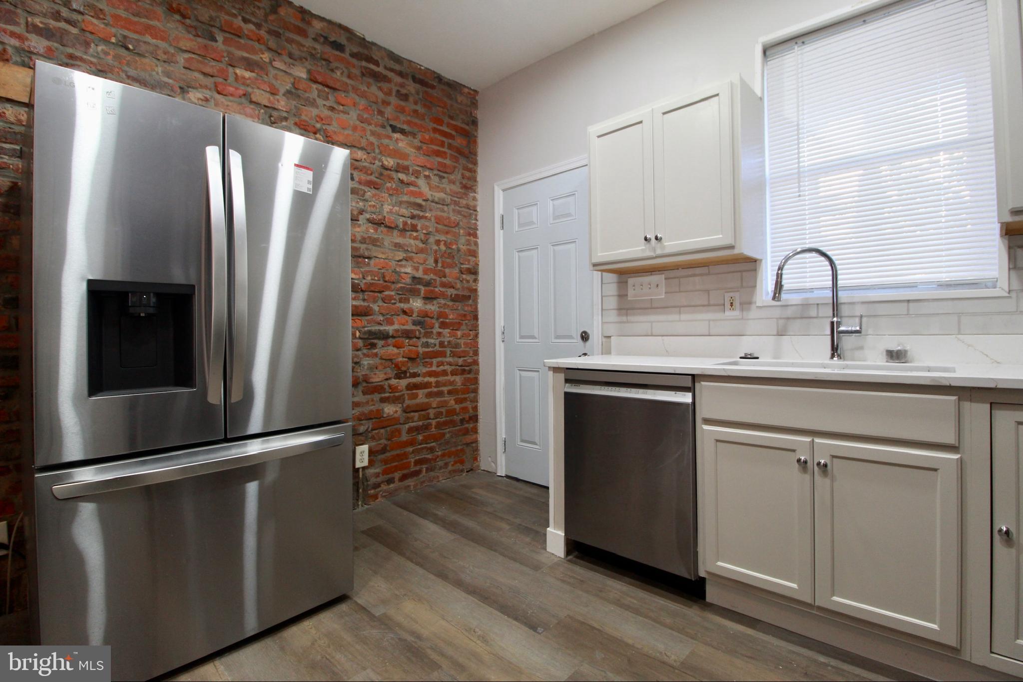 HARWOOD - Residential