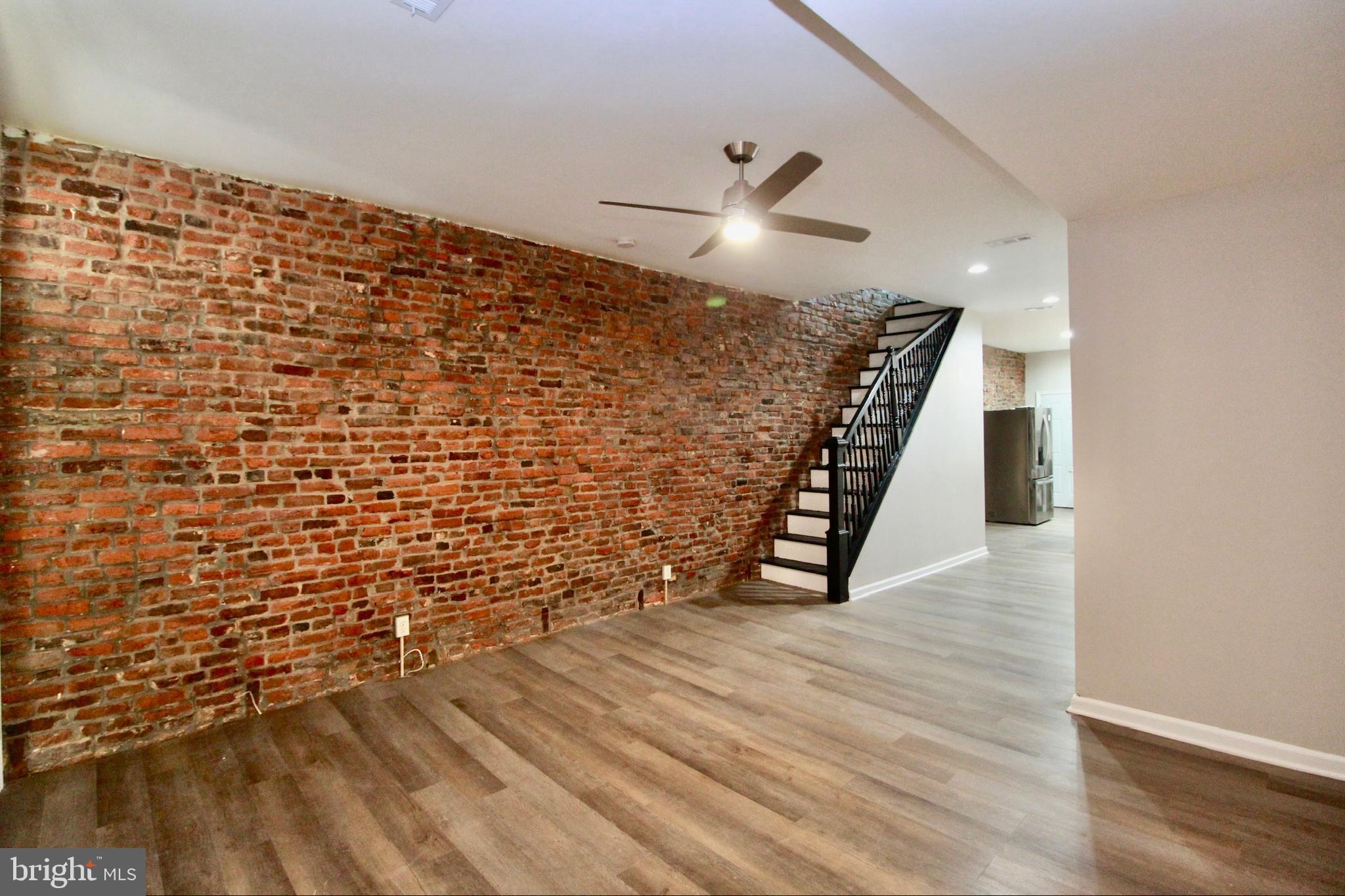 HARWOOD - Residential