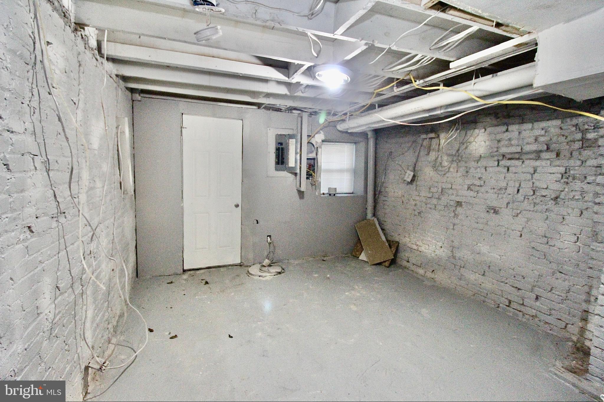 HARWOOD - Residential