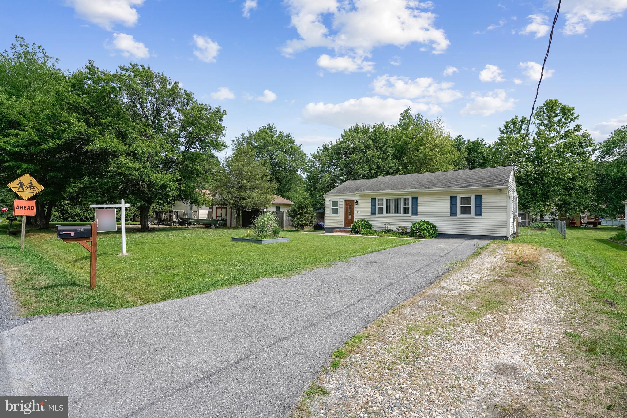 KENT ISLAND ESTATES - Residential