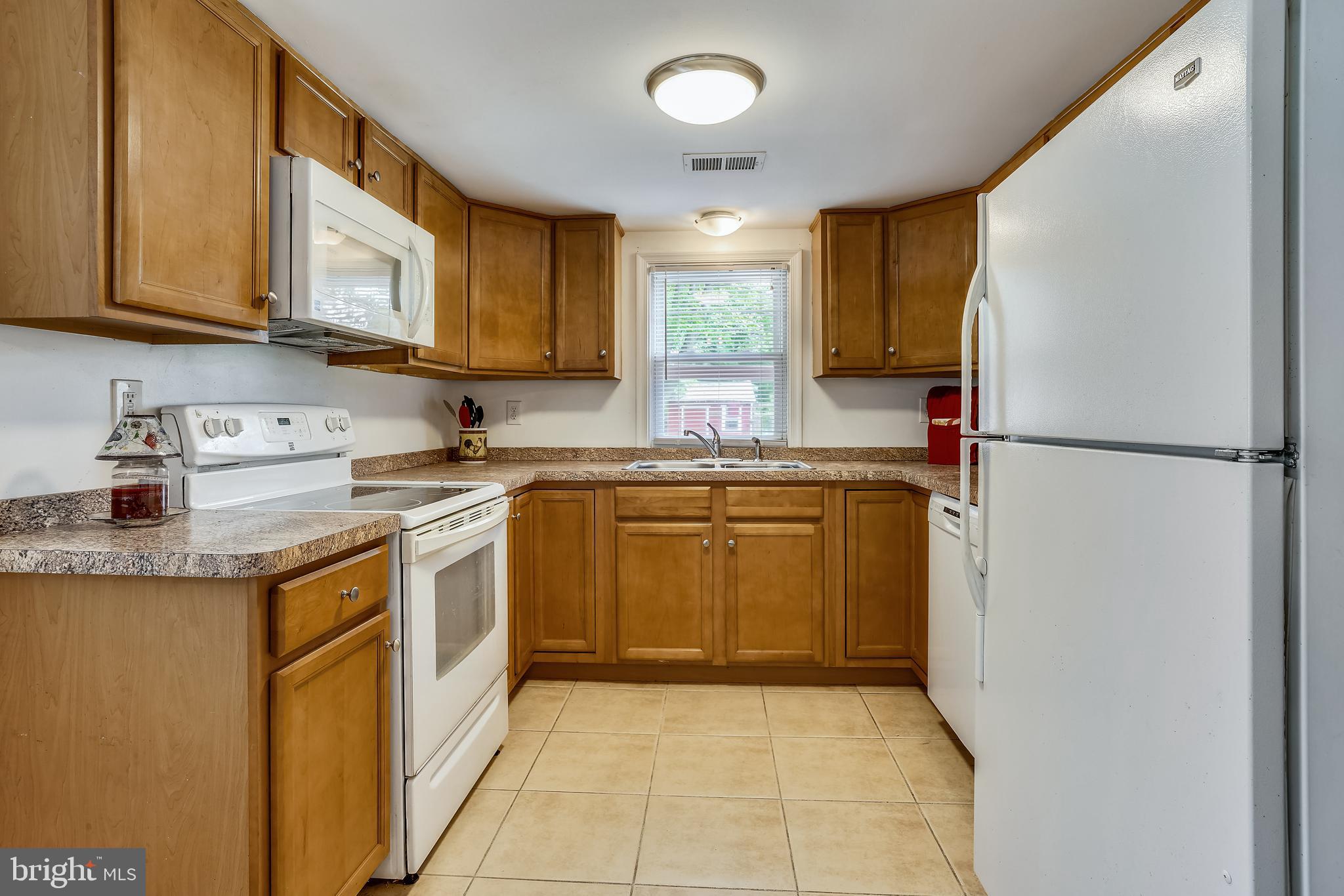 KENT ISLAND ESTATES - Residential