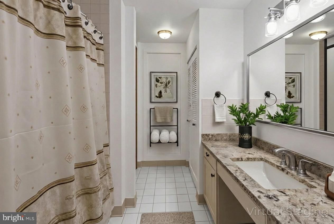 LEISURE WORLD - Residential