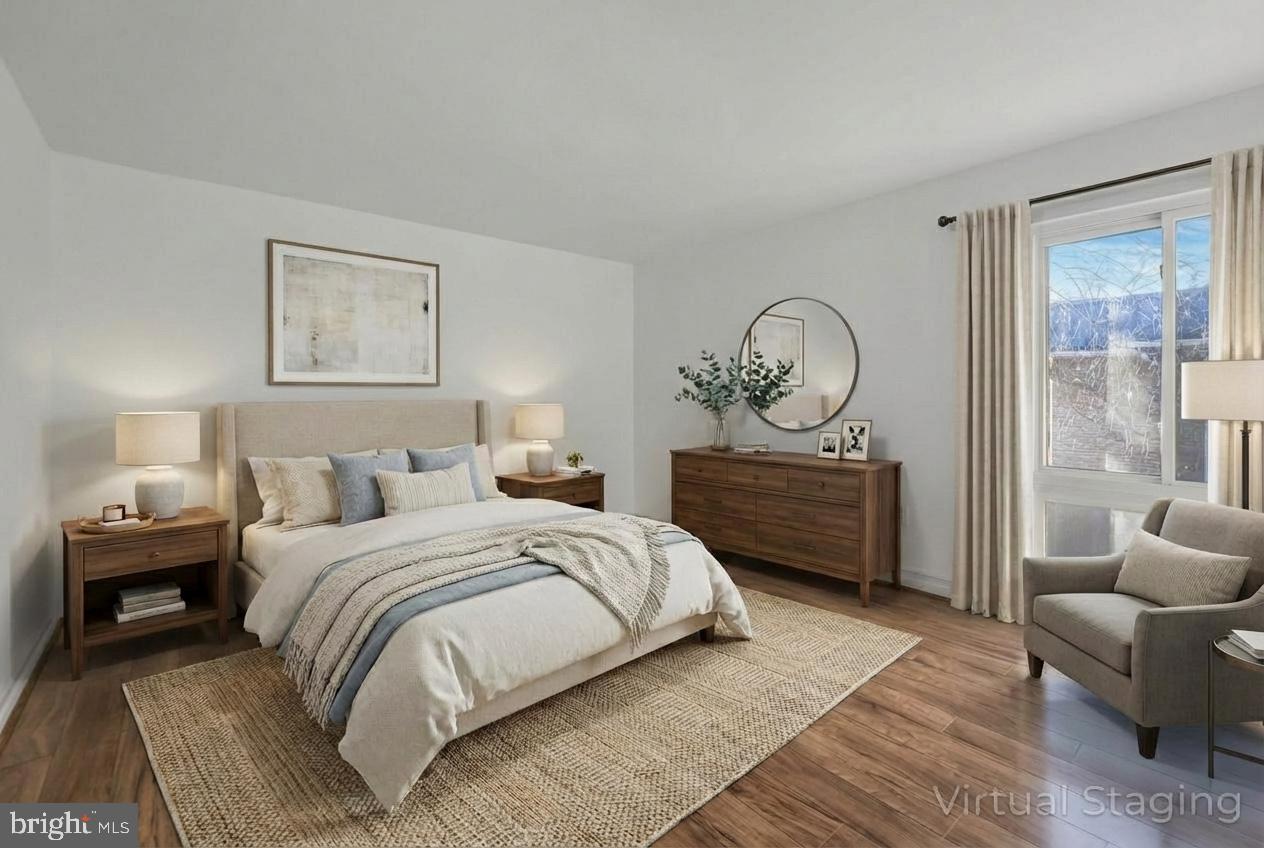 LEISURE WORLD - Residential