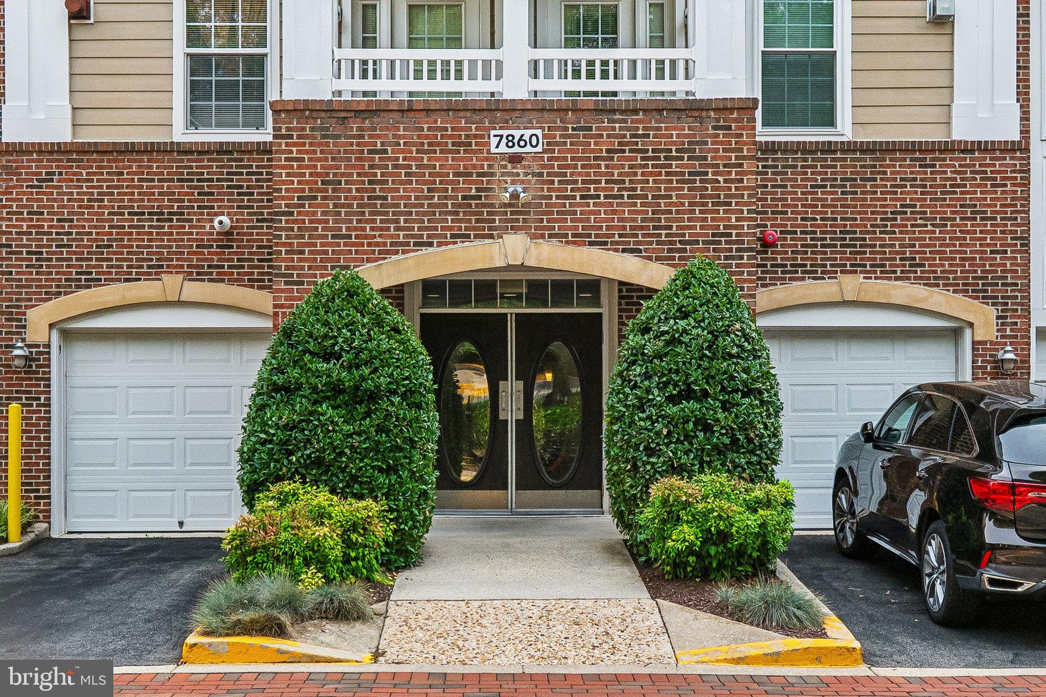 7860 ROLLING WOODS COURT 201