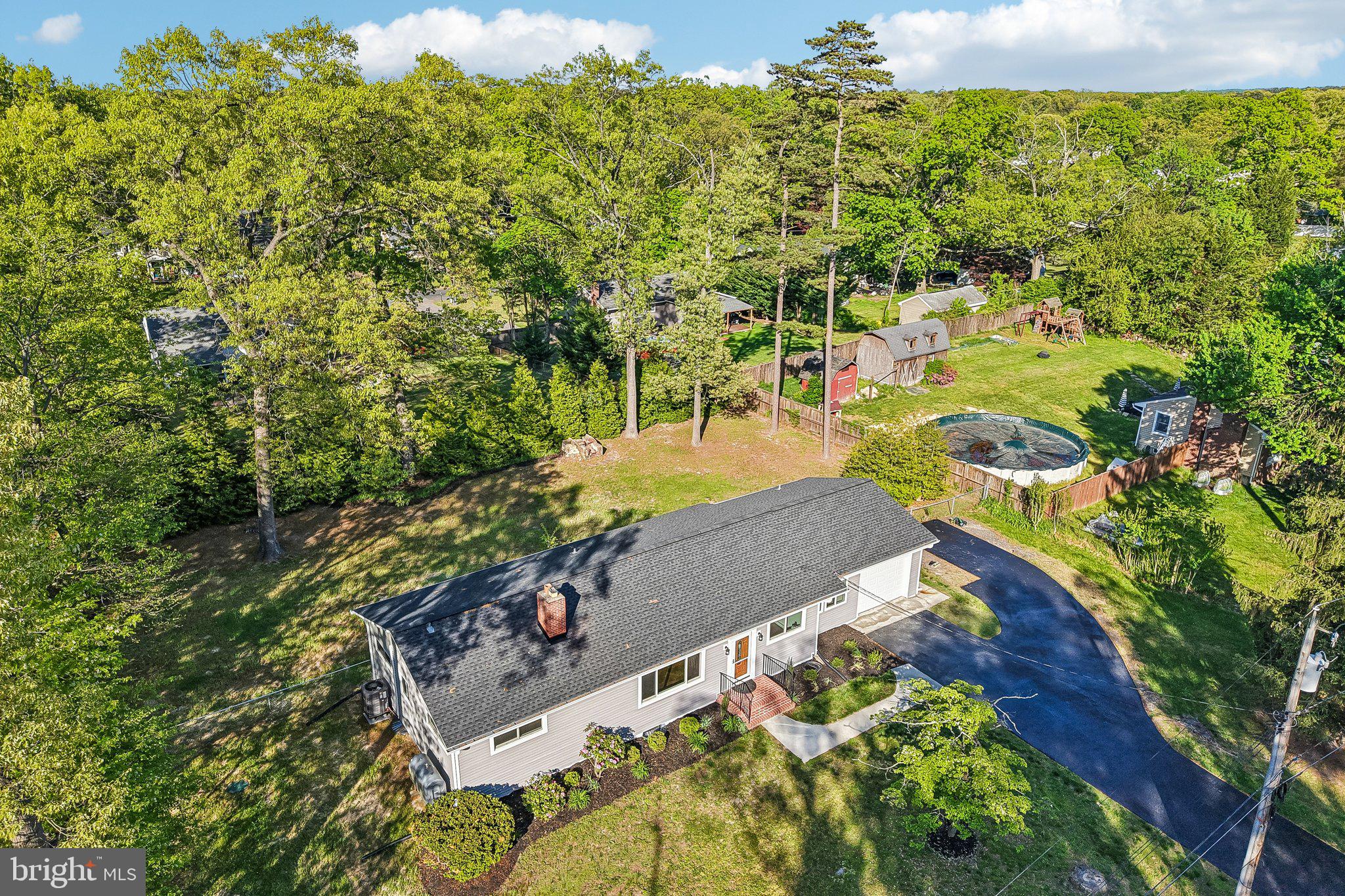 SEVERN MEADOWS - Residential