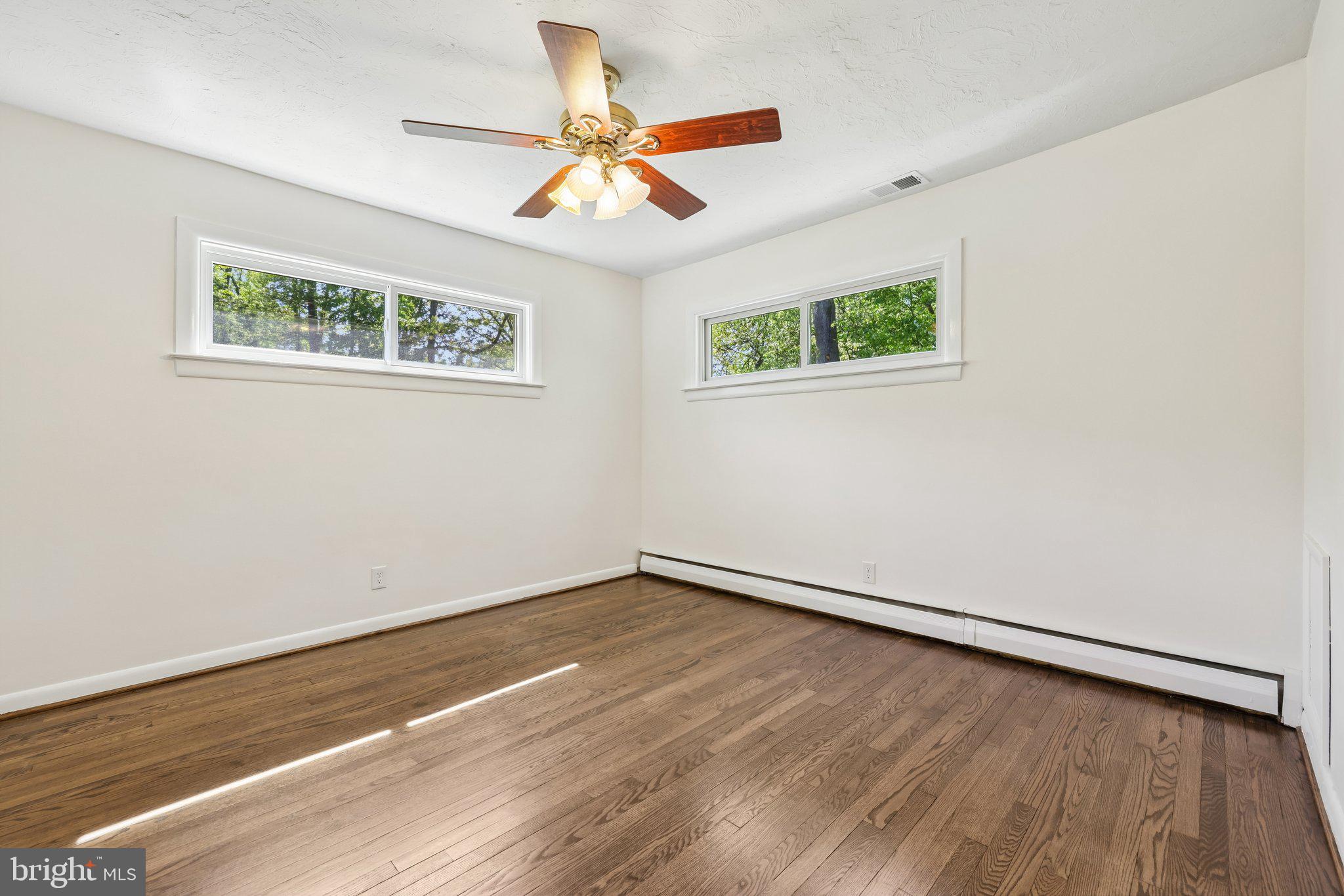 SEVERN MEADOWS - Residential