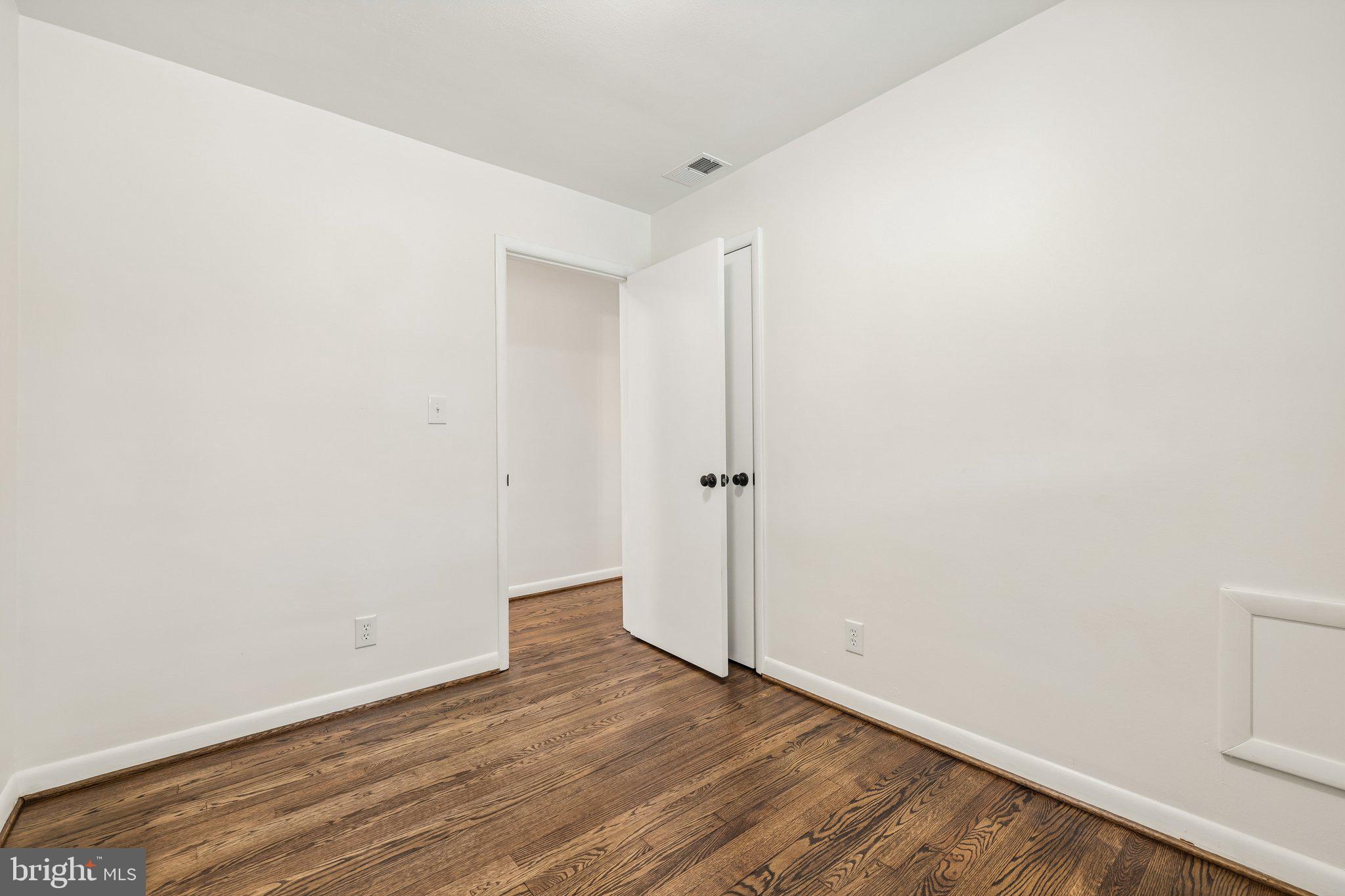 SEVERN MEADOWS - Residential