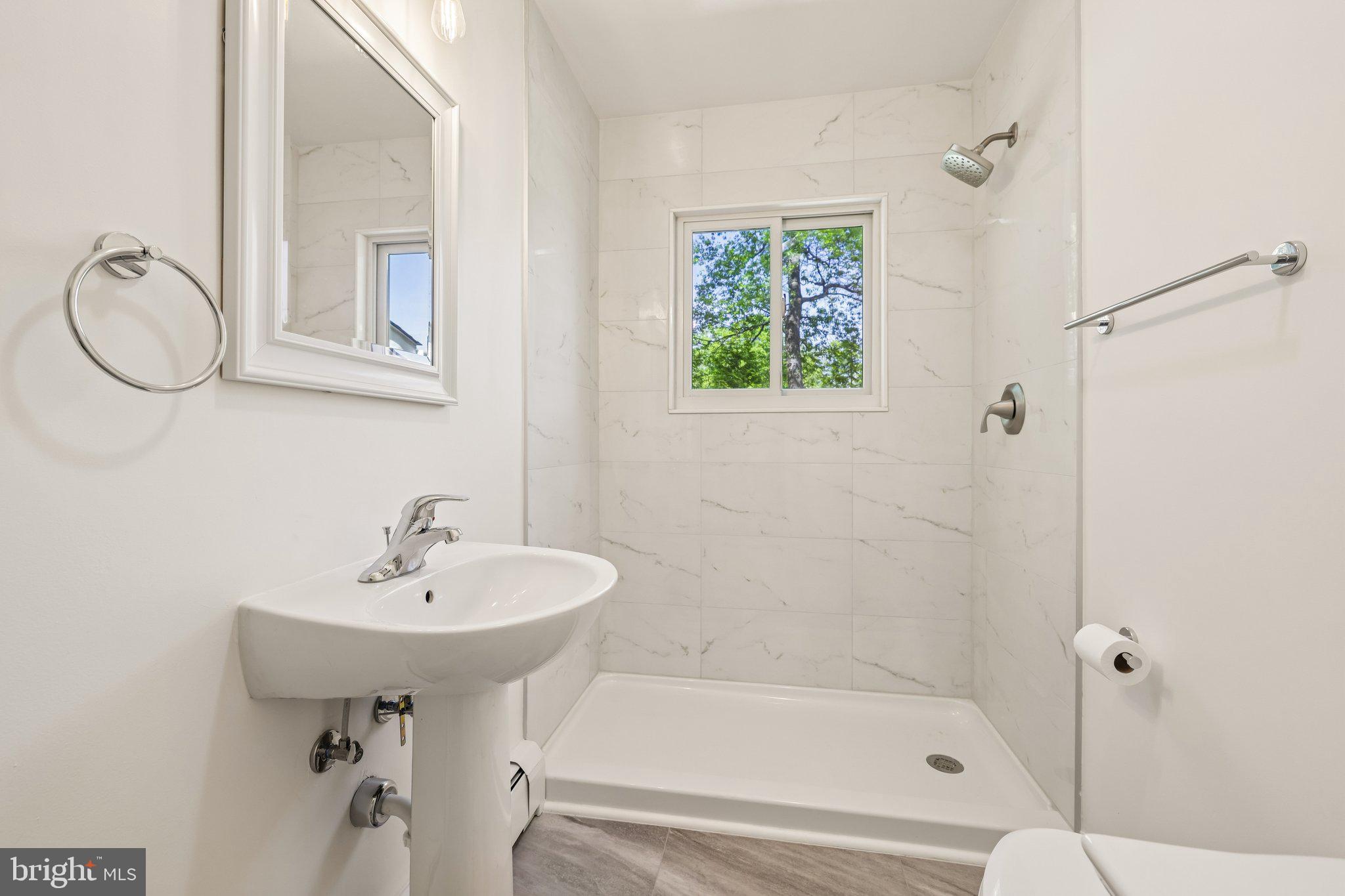 SEVERN MEADOWS - Residential