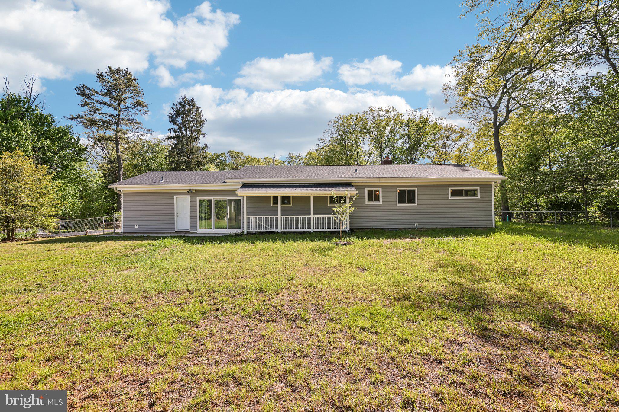 SEVERN MEADOWS - Residential