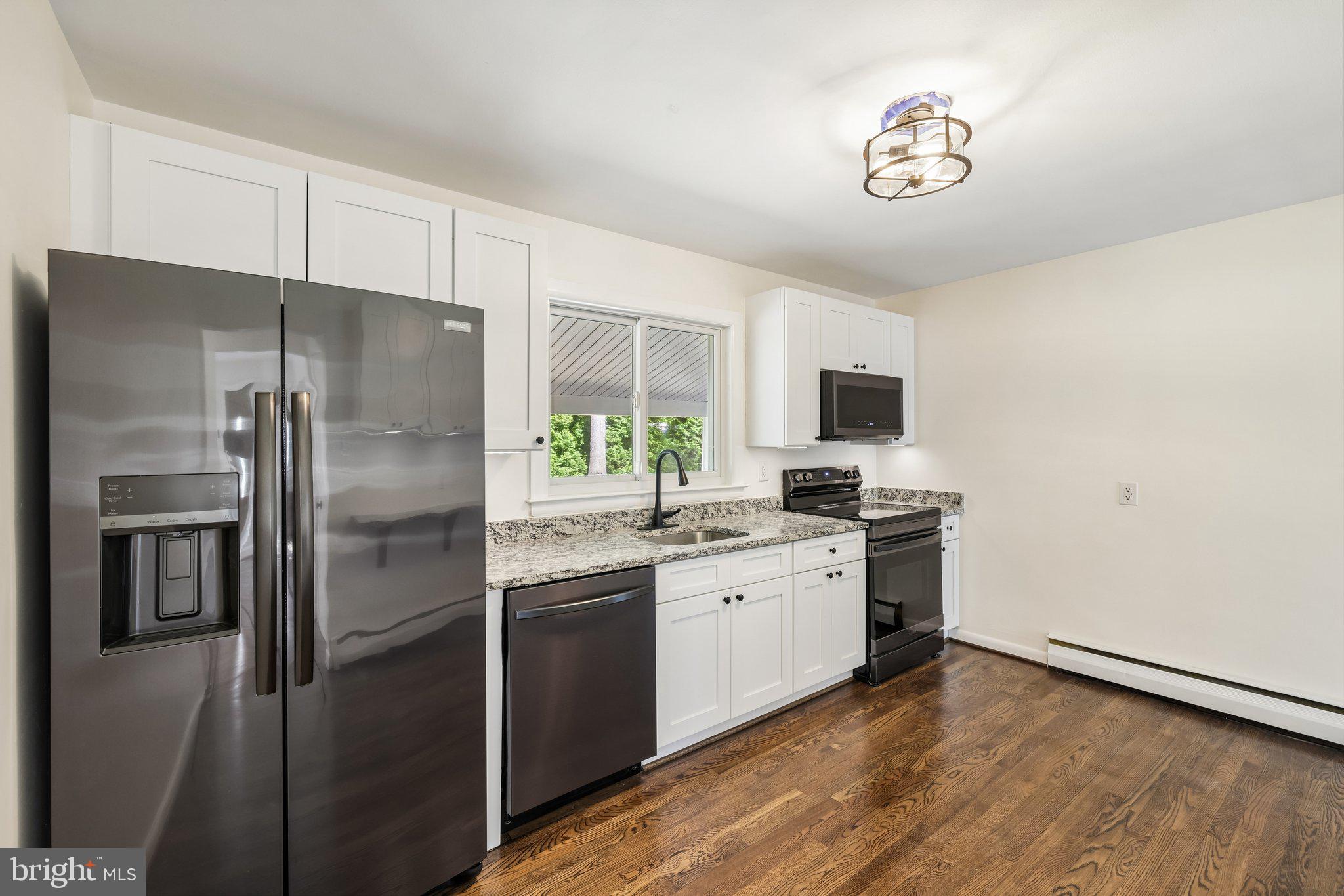 SEVERN MEADOWS - Residential
