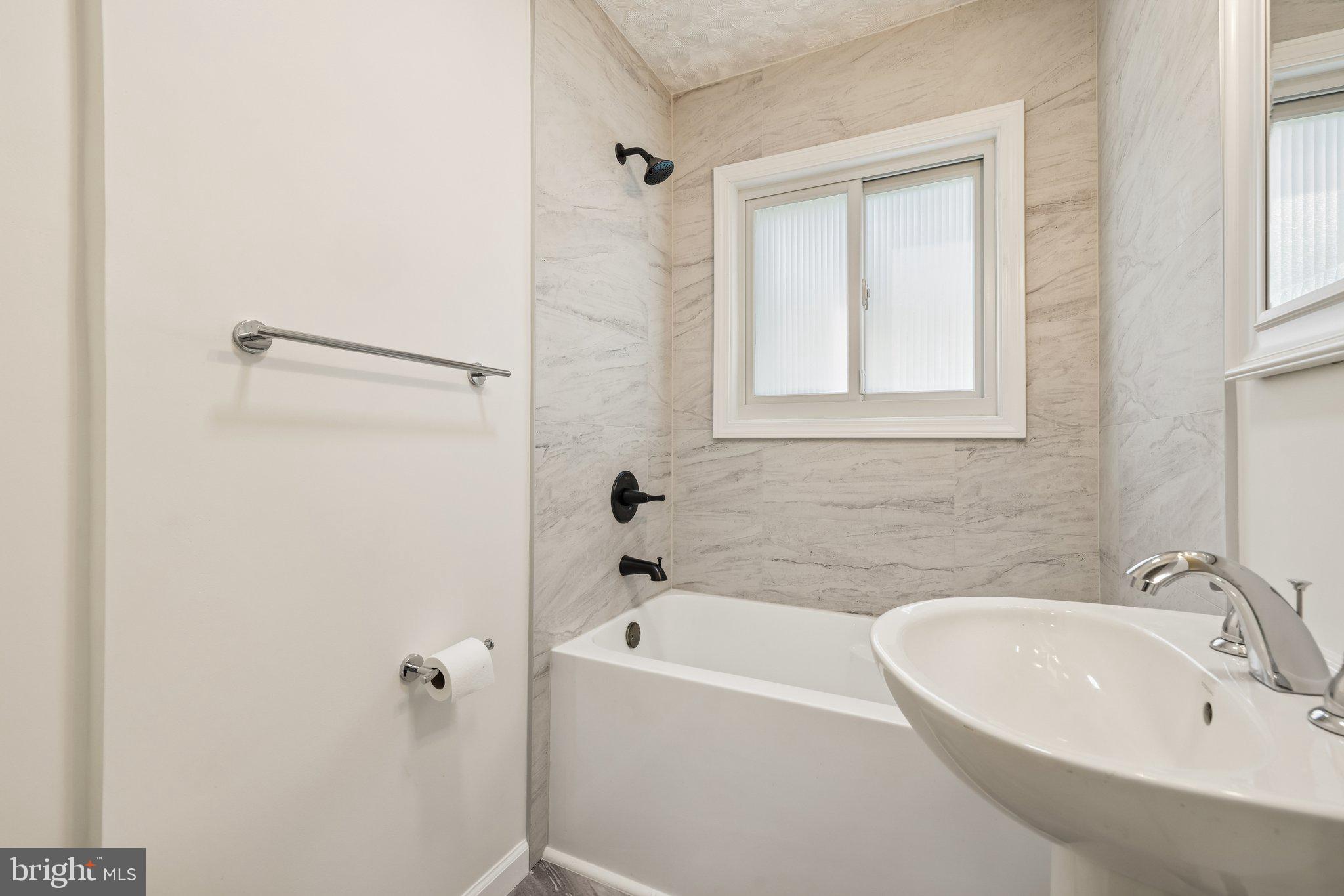 SEVERN MEADOWS - Residential
